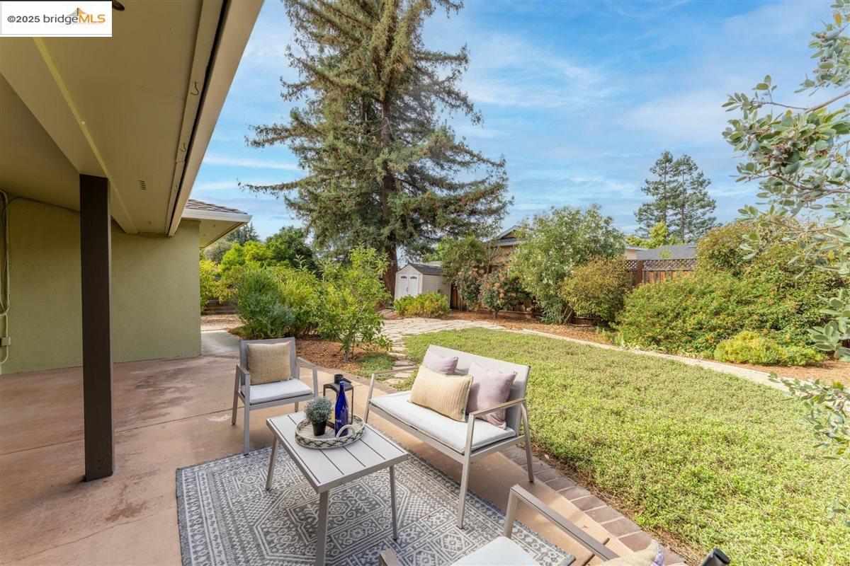 1123 Farragut Dr