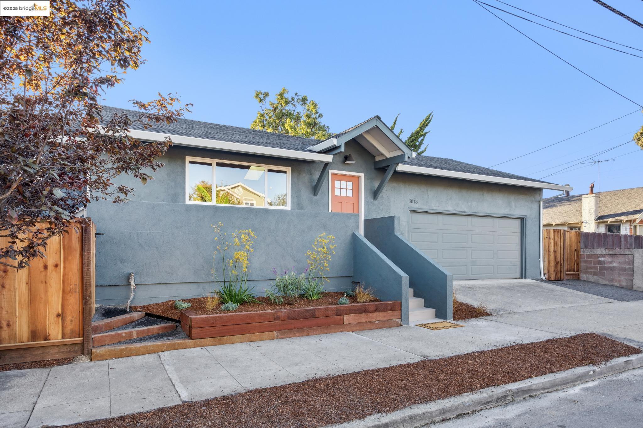 3018 Mabel St