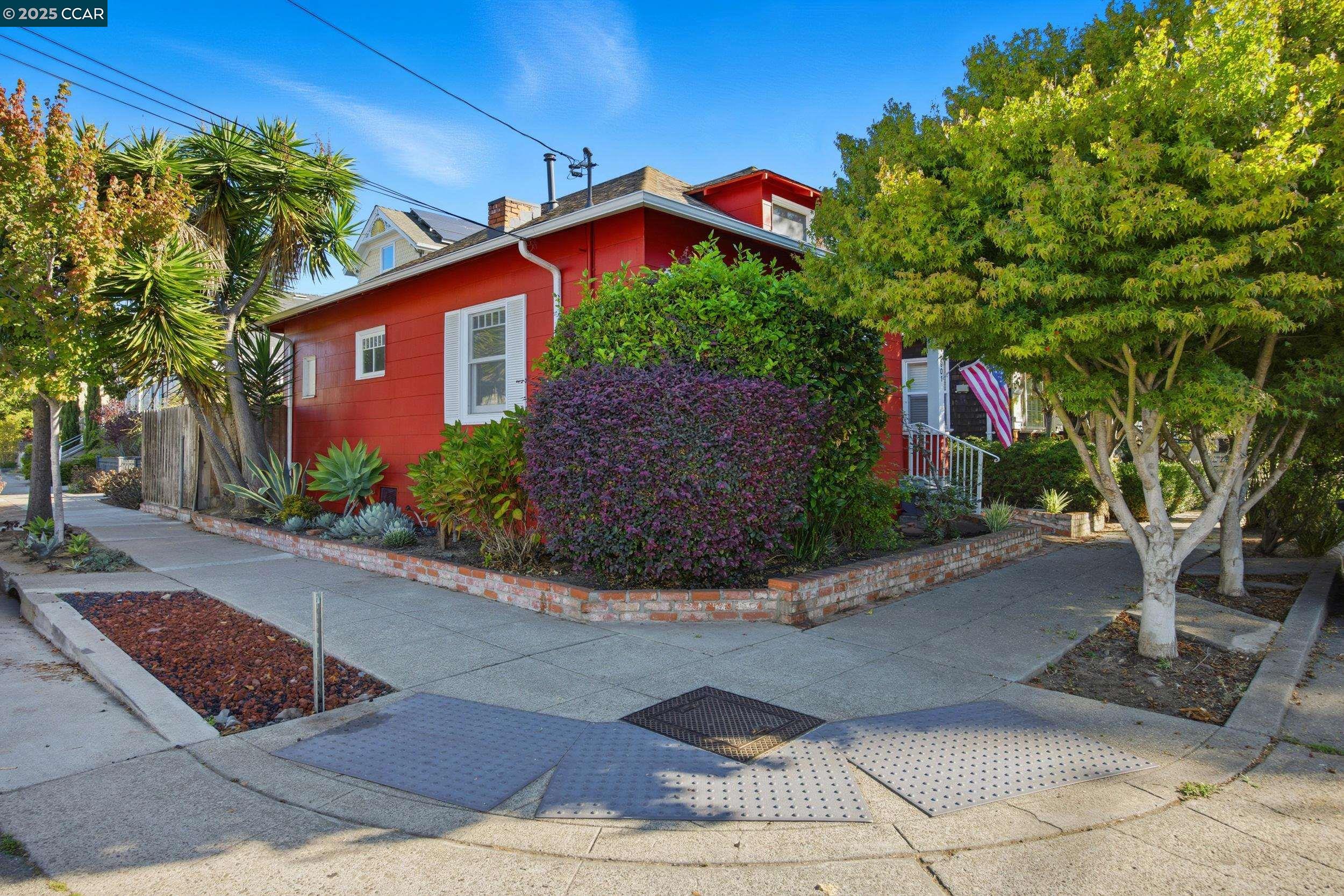 901 San Antonio Ave