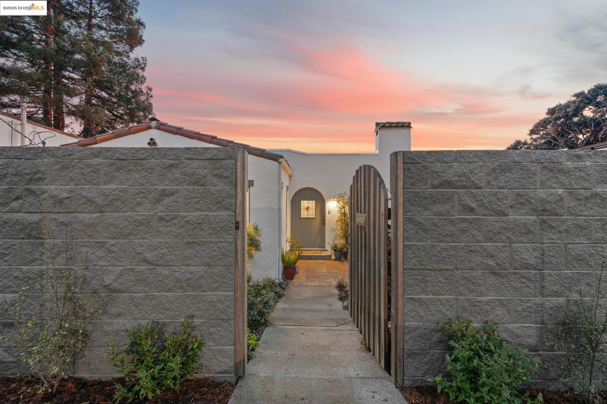 608 Colusa Ave