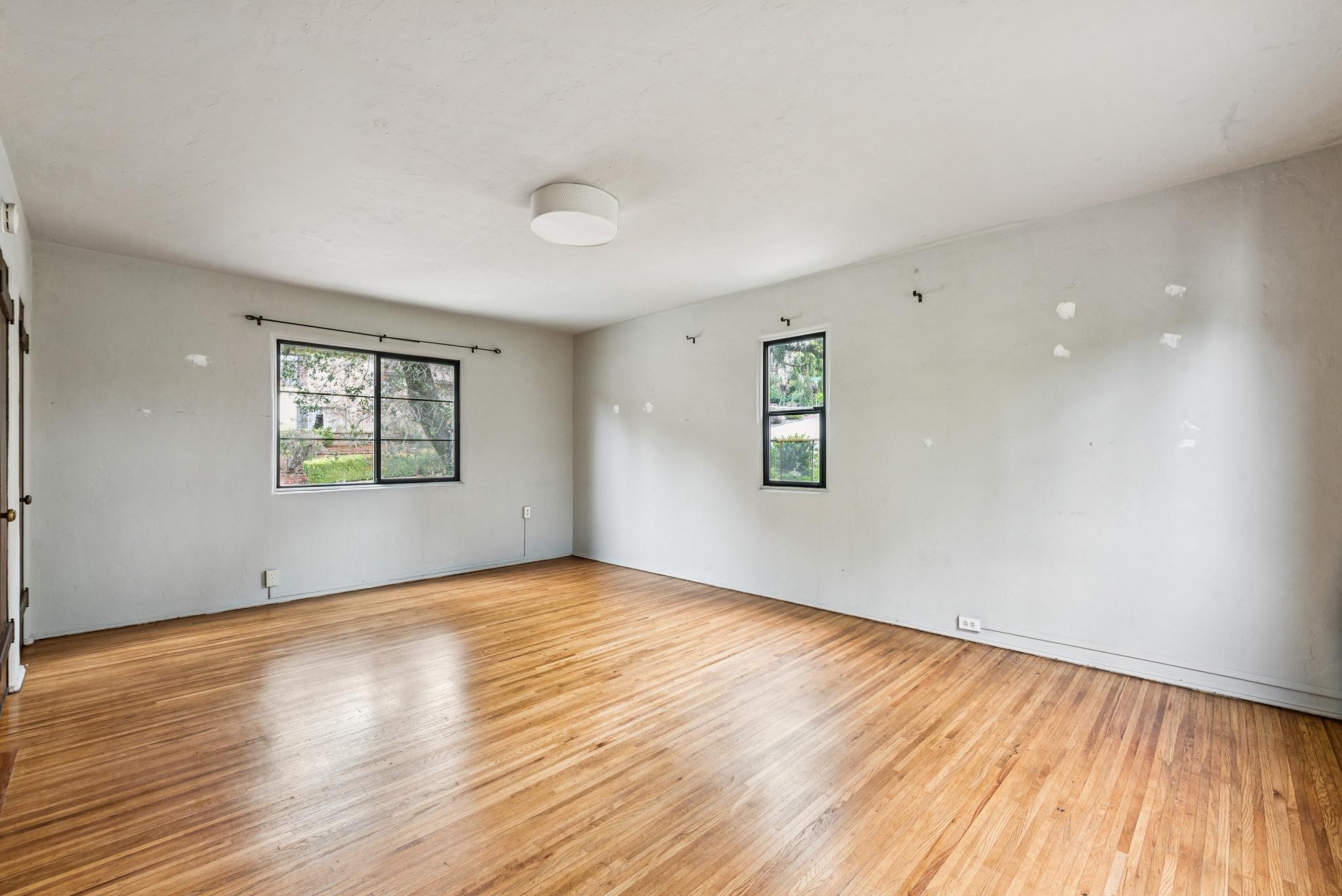3655 Calafia Ave