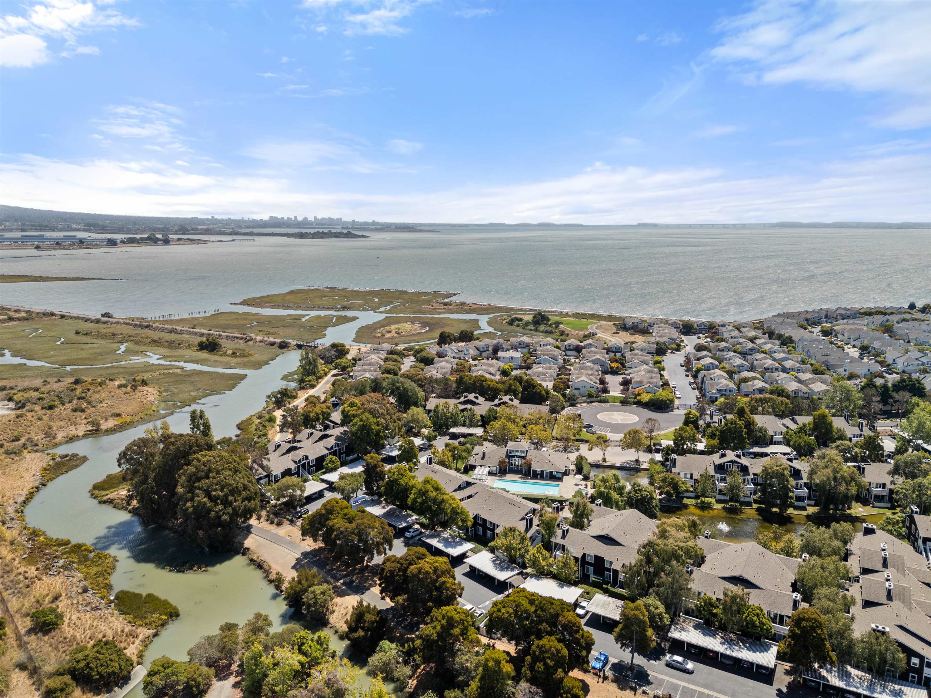 166 Bayside Ct