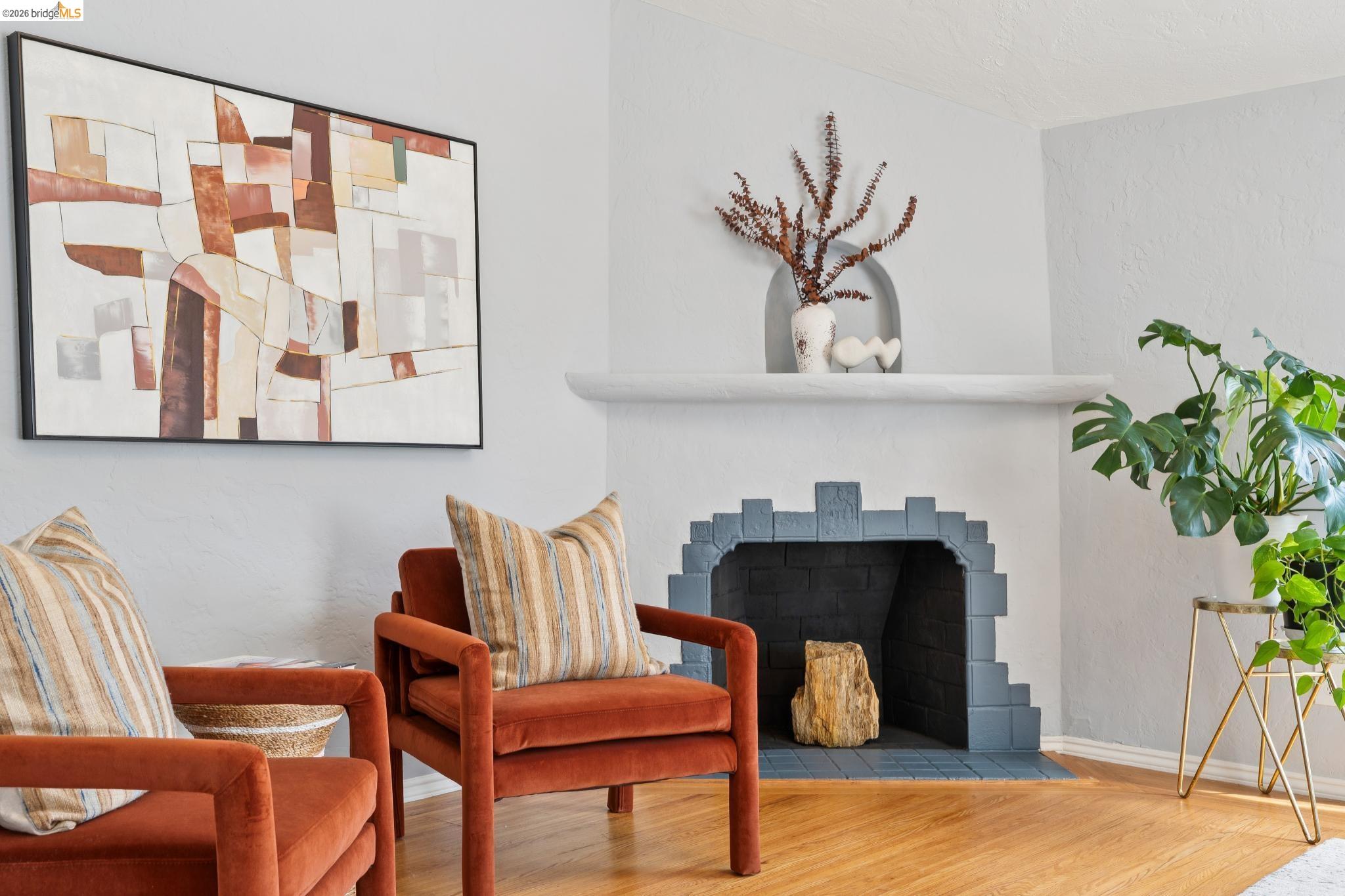 606 Masonic Ave