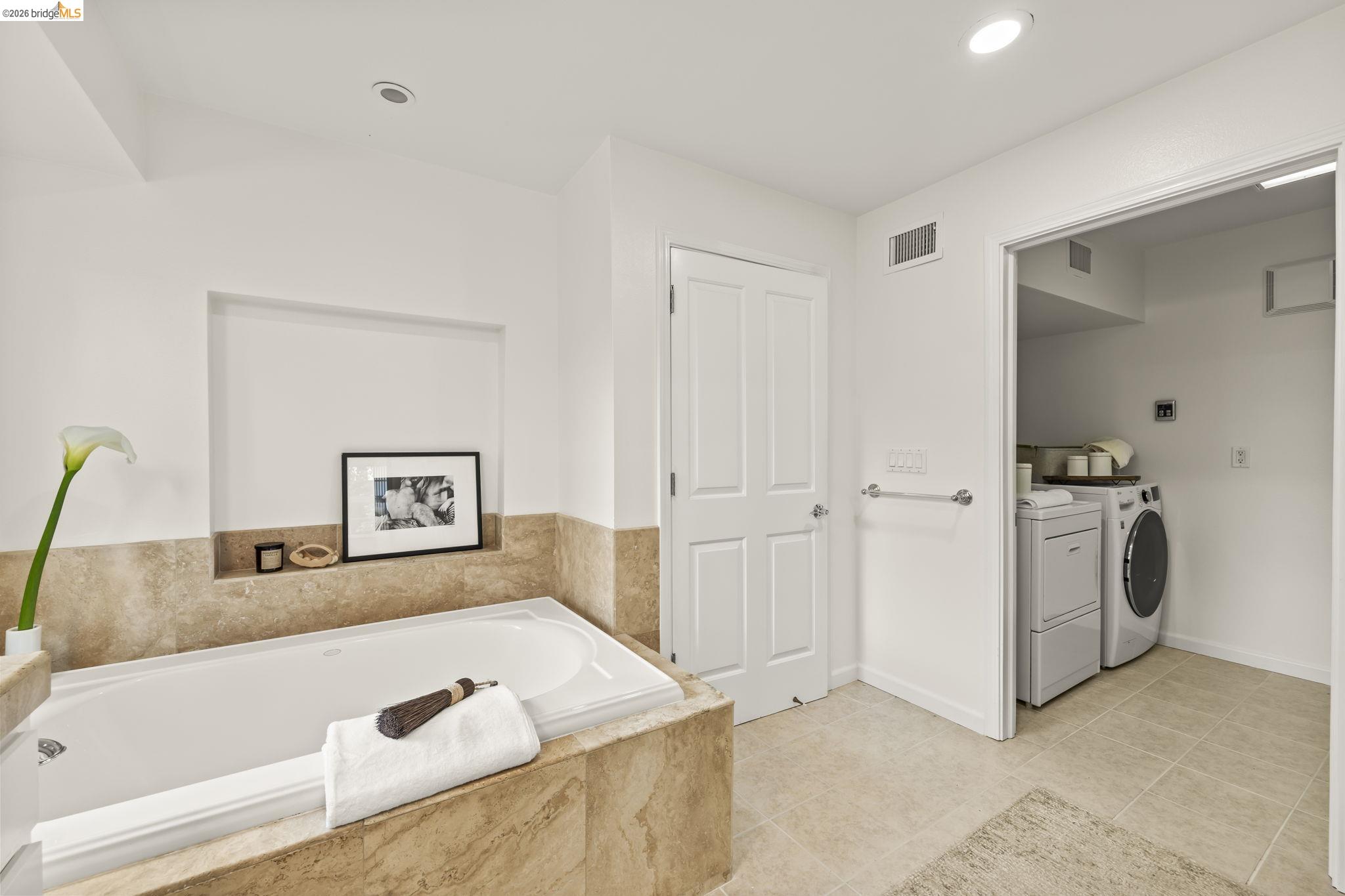 2 Cortez Ct