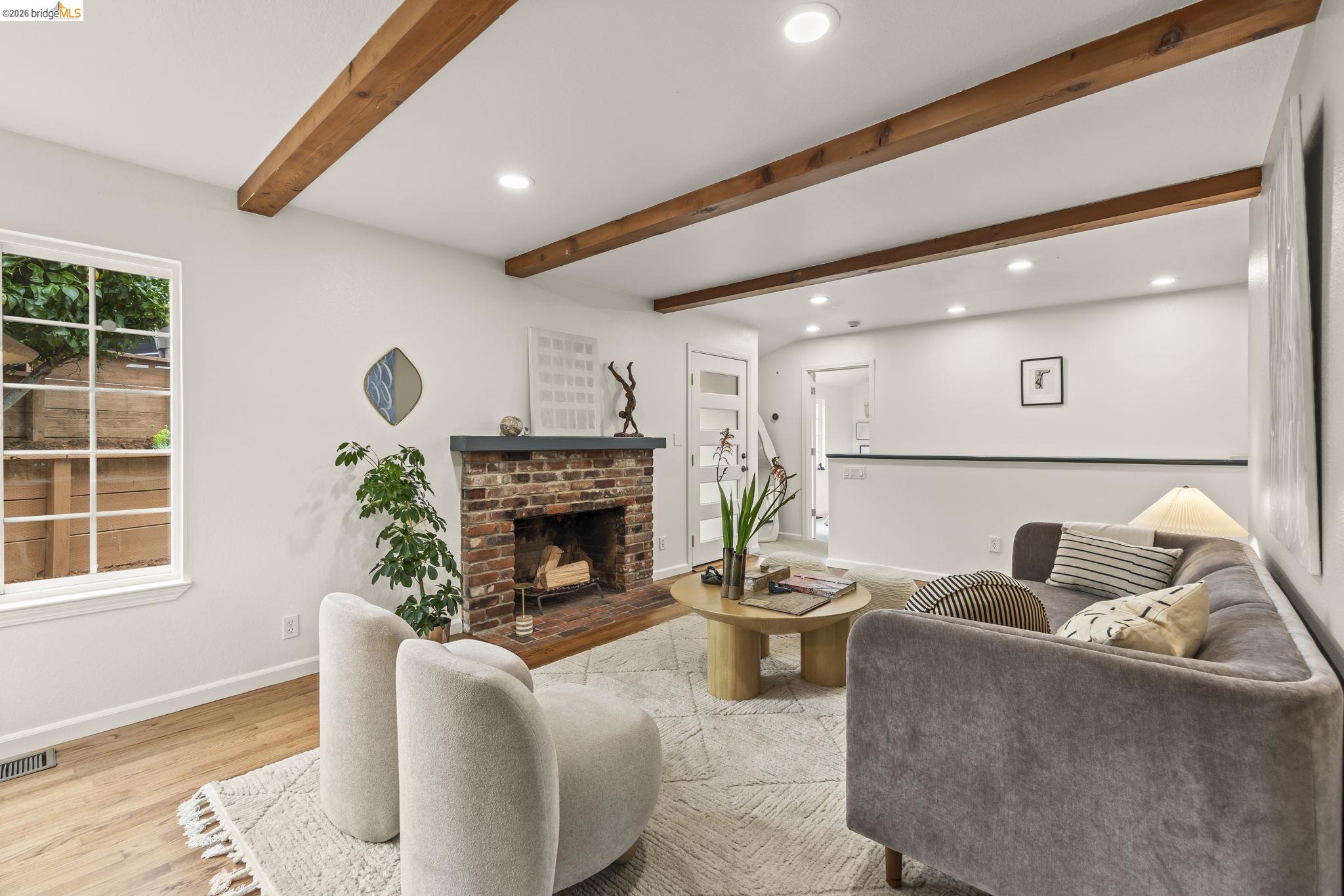 2 Cortez Ct