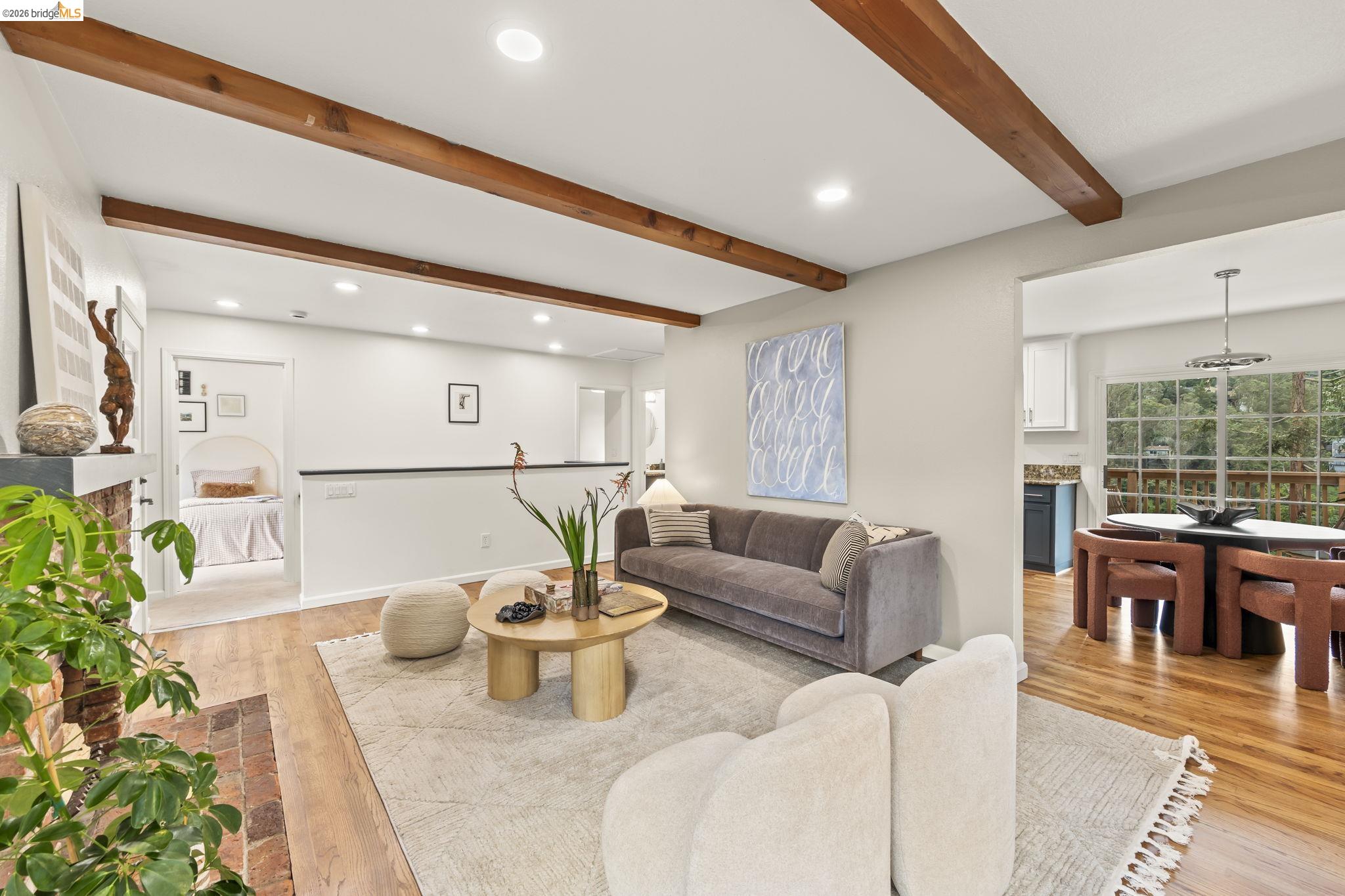 2 Cortez Ct