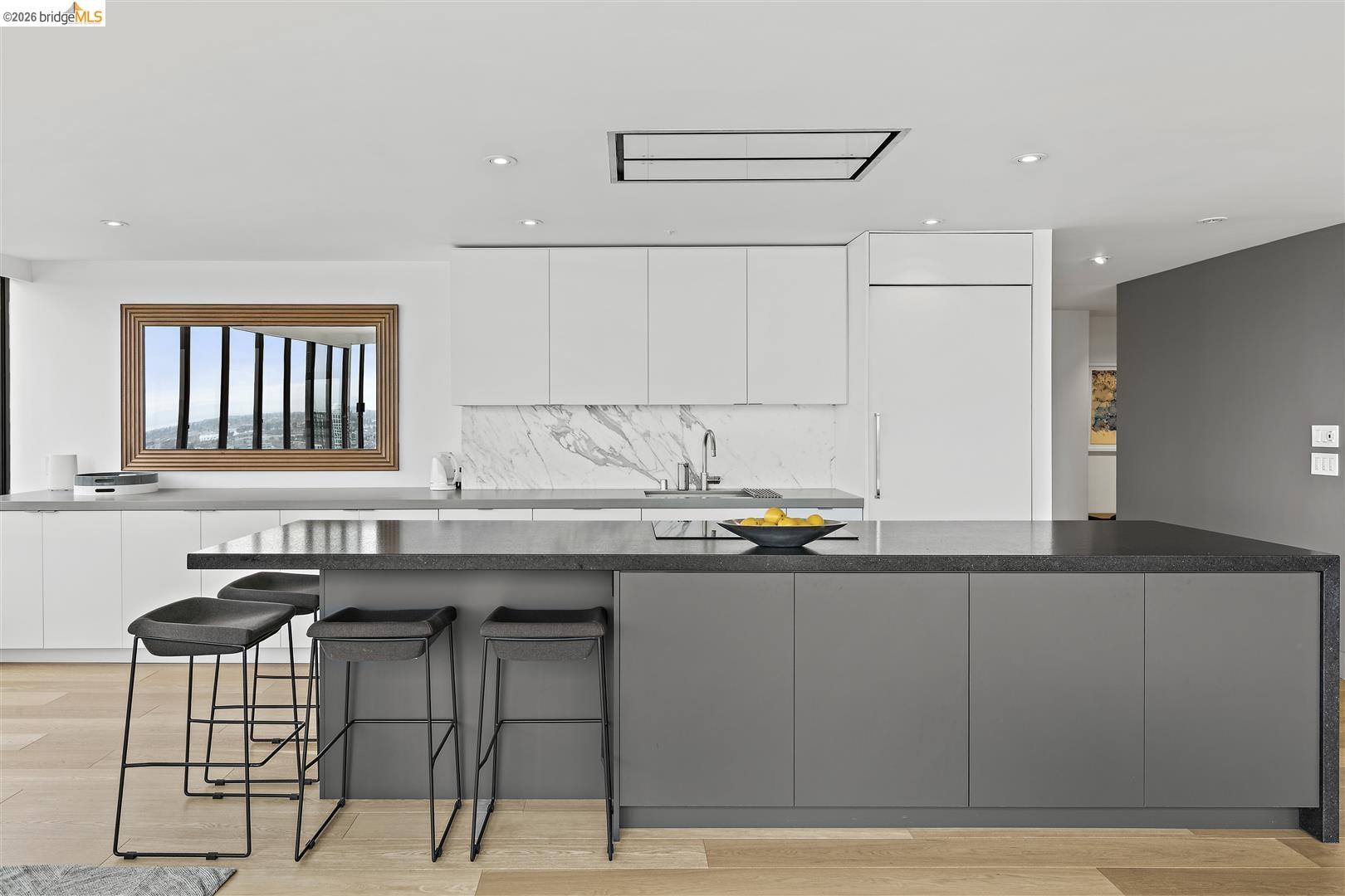 565 Bellevue Ave. # 1701
