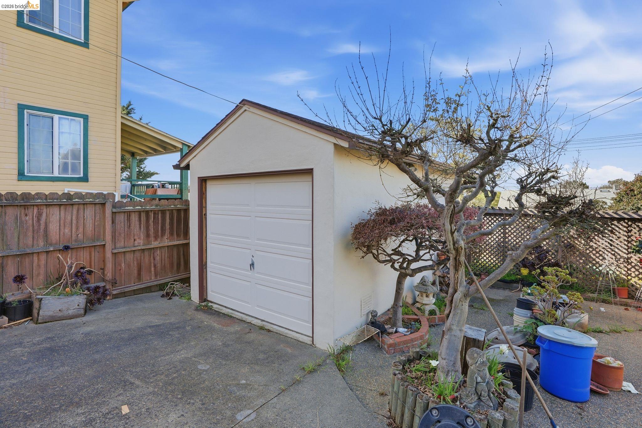 535 Norvell St