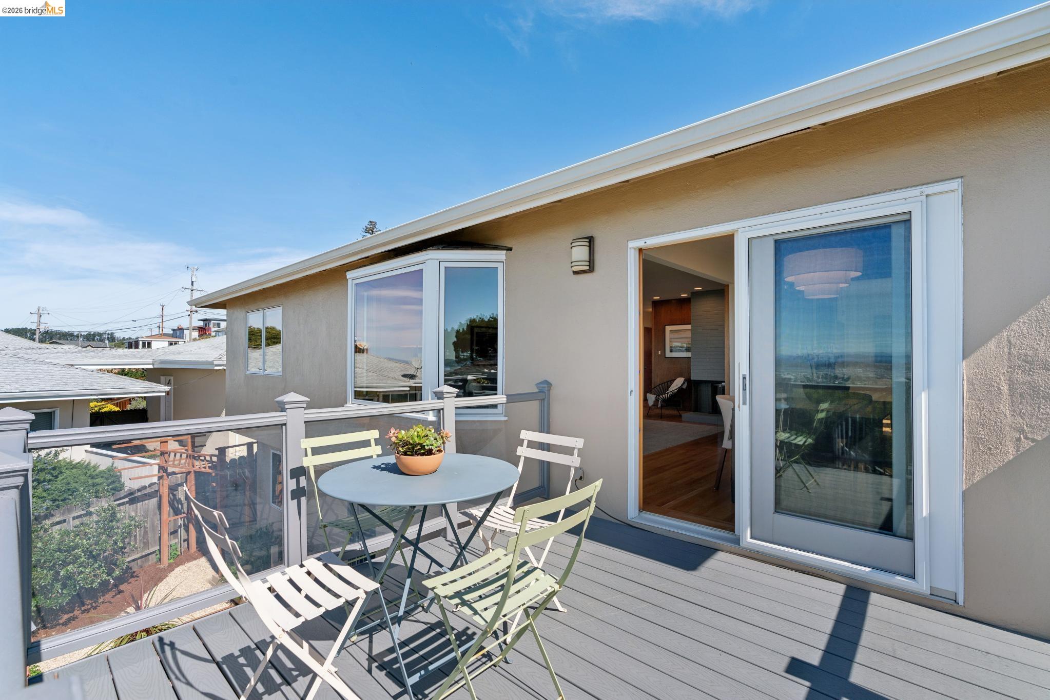 2729 Del Monte Ave
