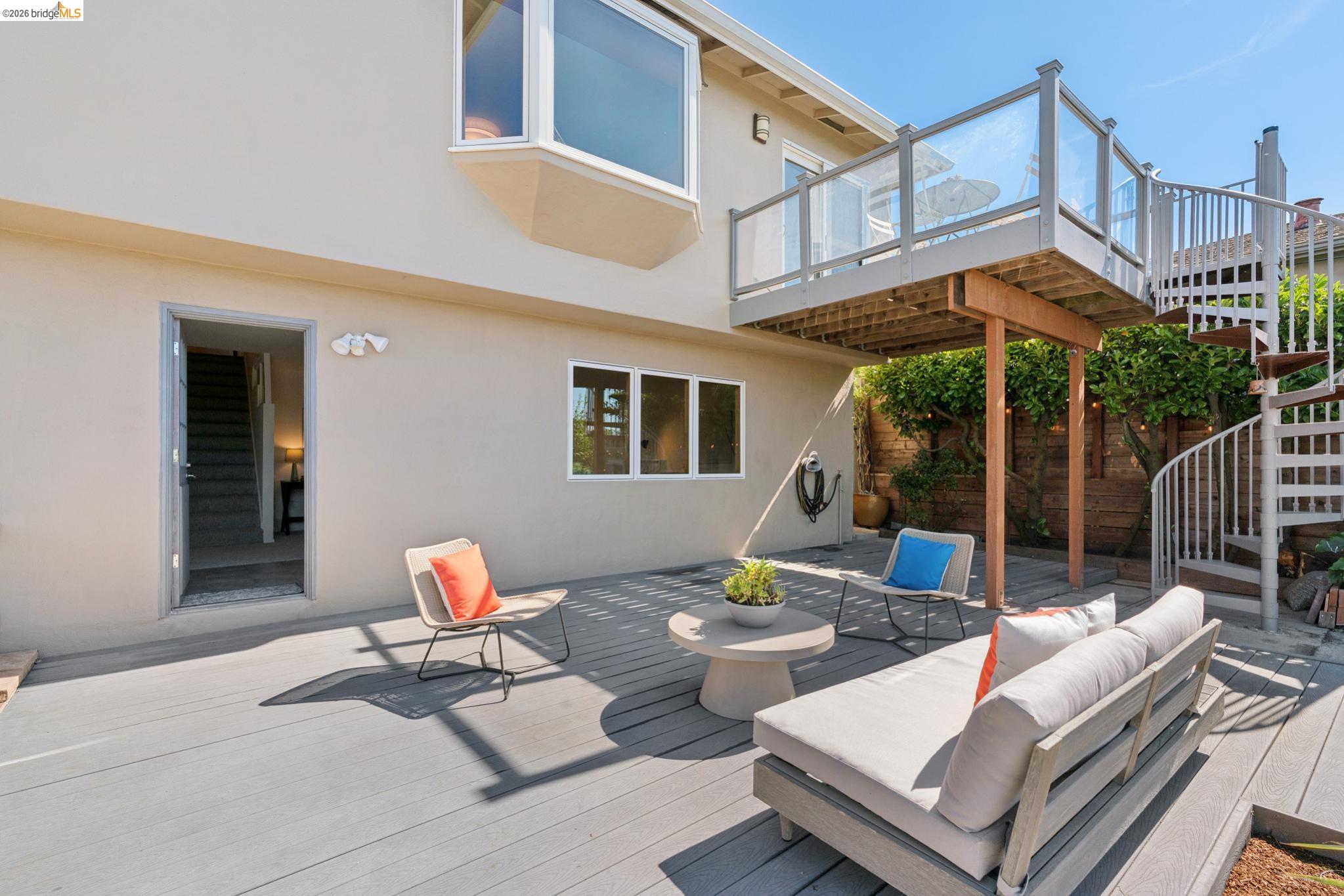 2729 Del Monte Ave