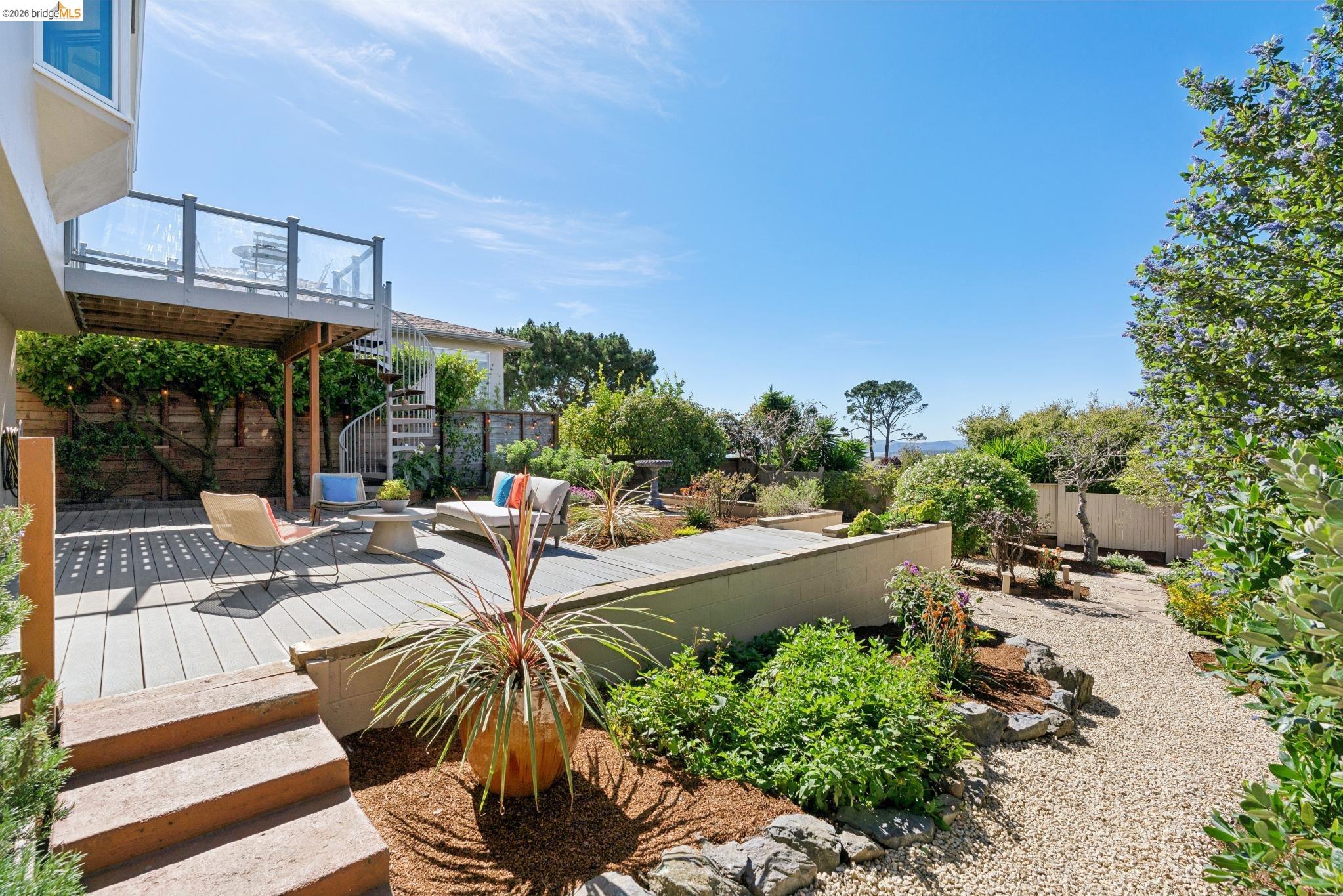 2729 Del Monte Ave