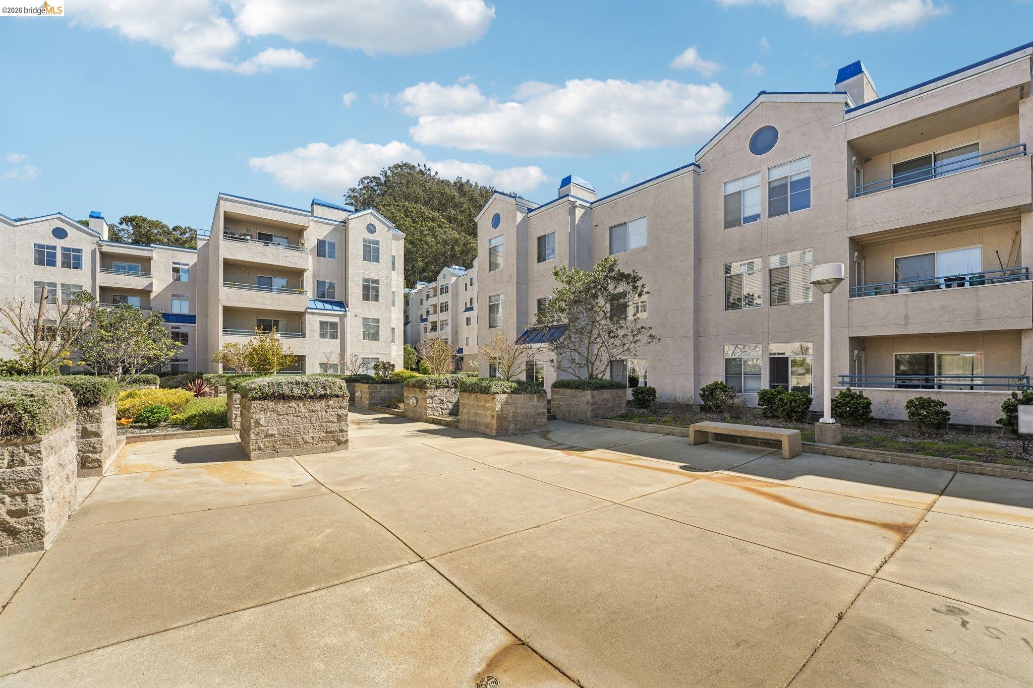 535 Pierce St # 3216