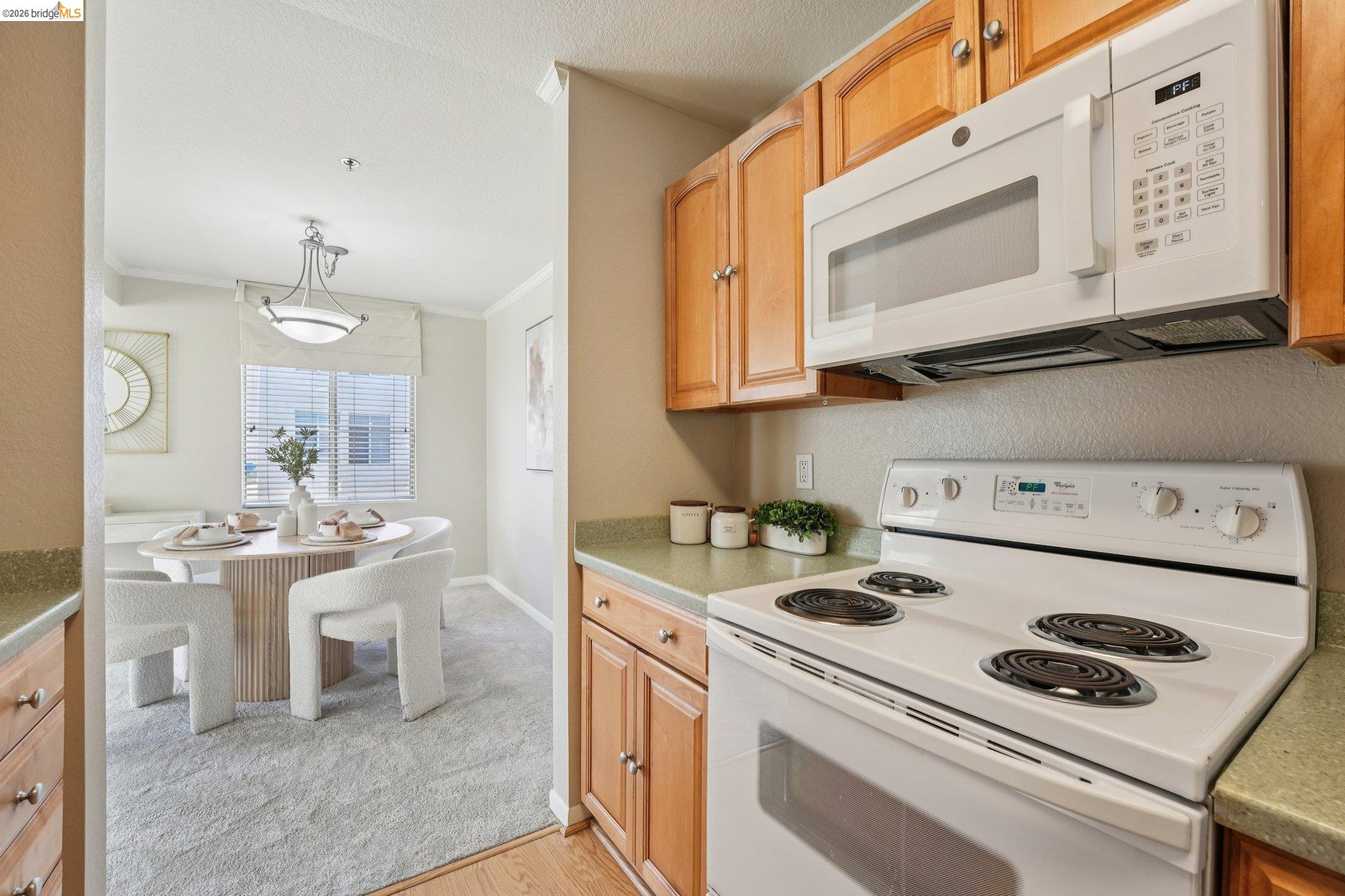 535 Pierce St # 3216