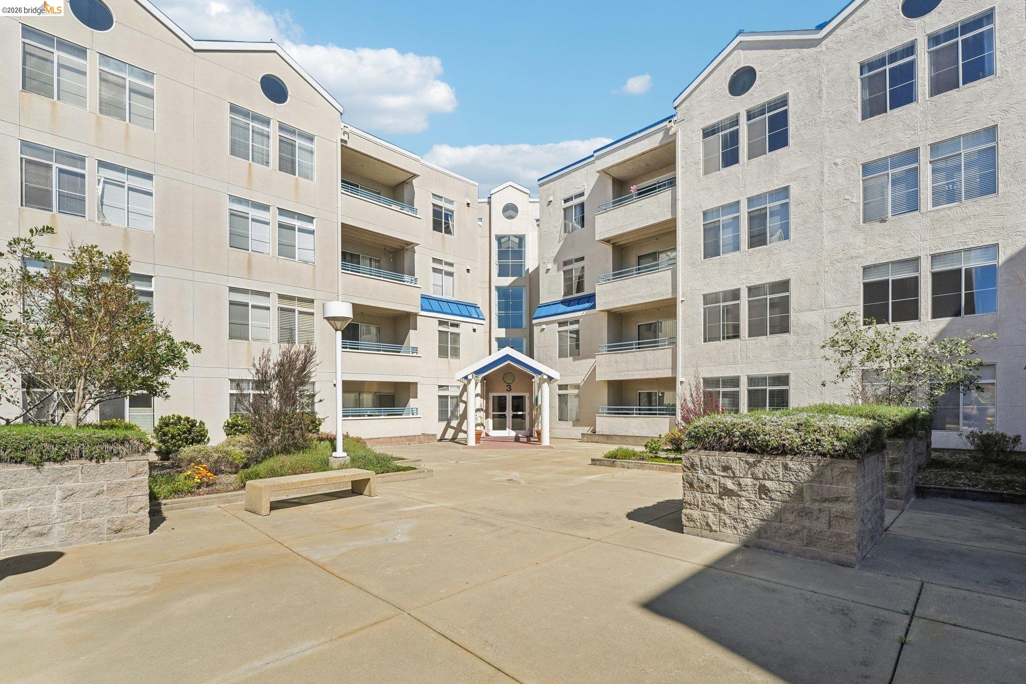 535 Pierce St # 3216