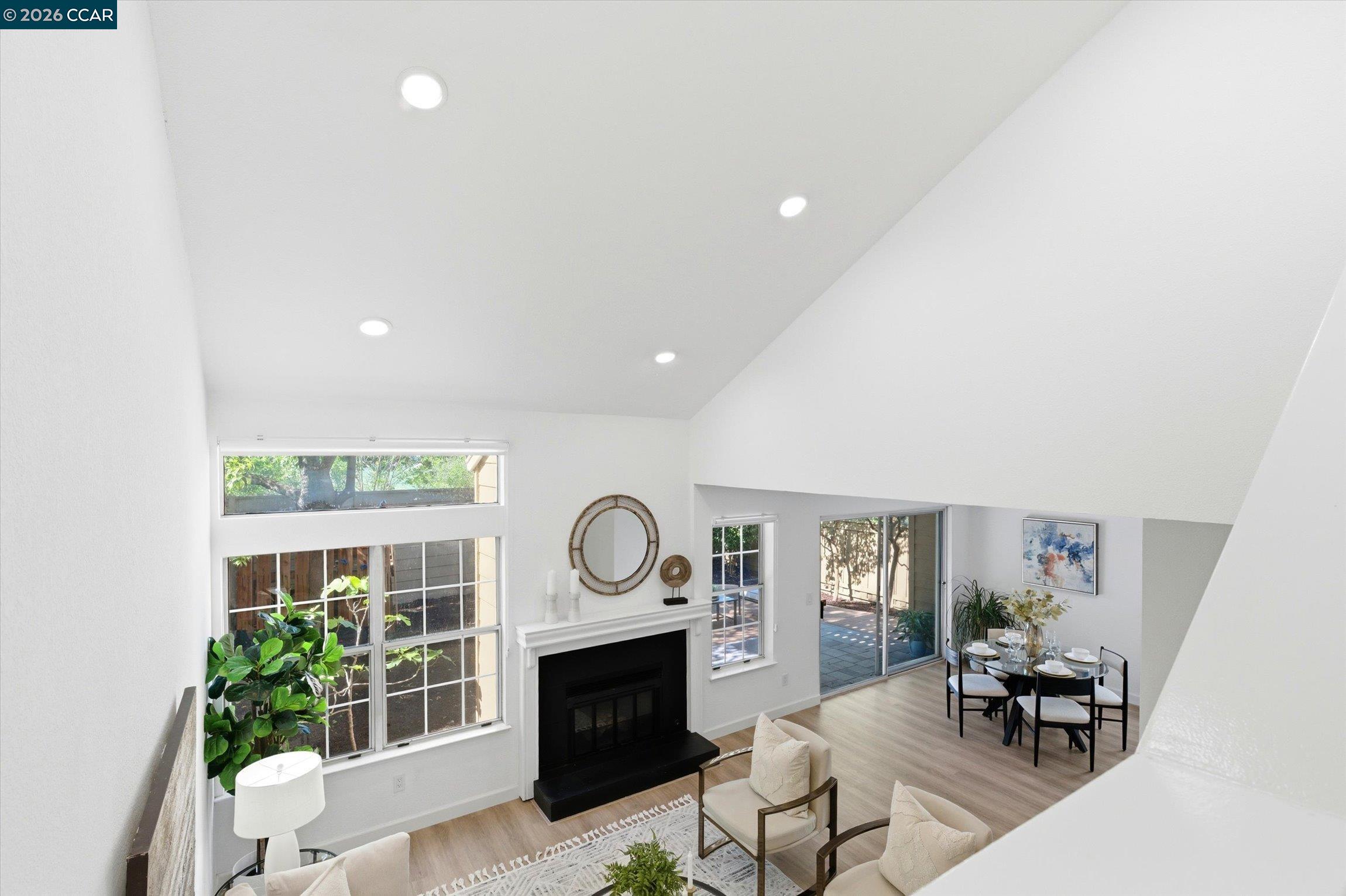 1905 Stratton Circle