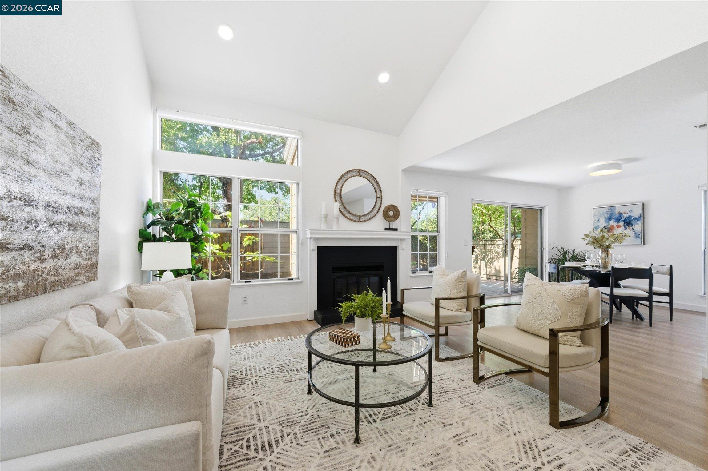 1905 Stratton Circle