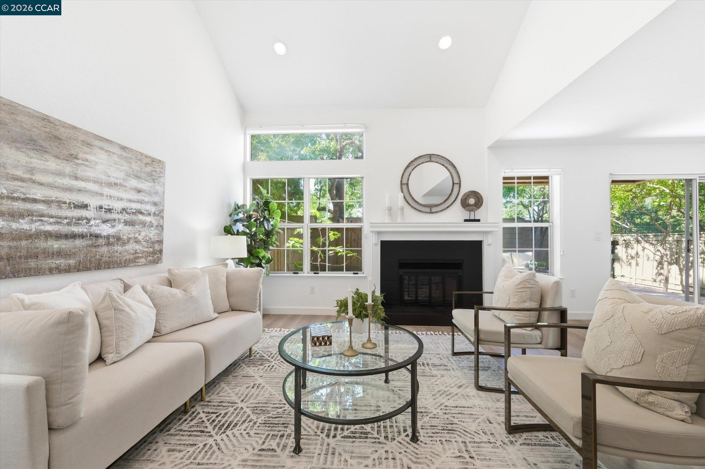 1905 Stratton Circle