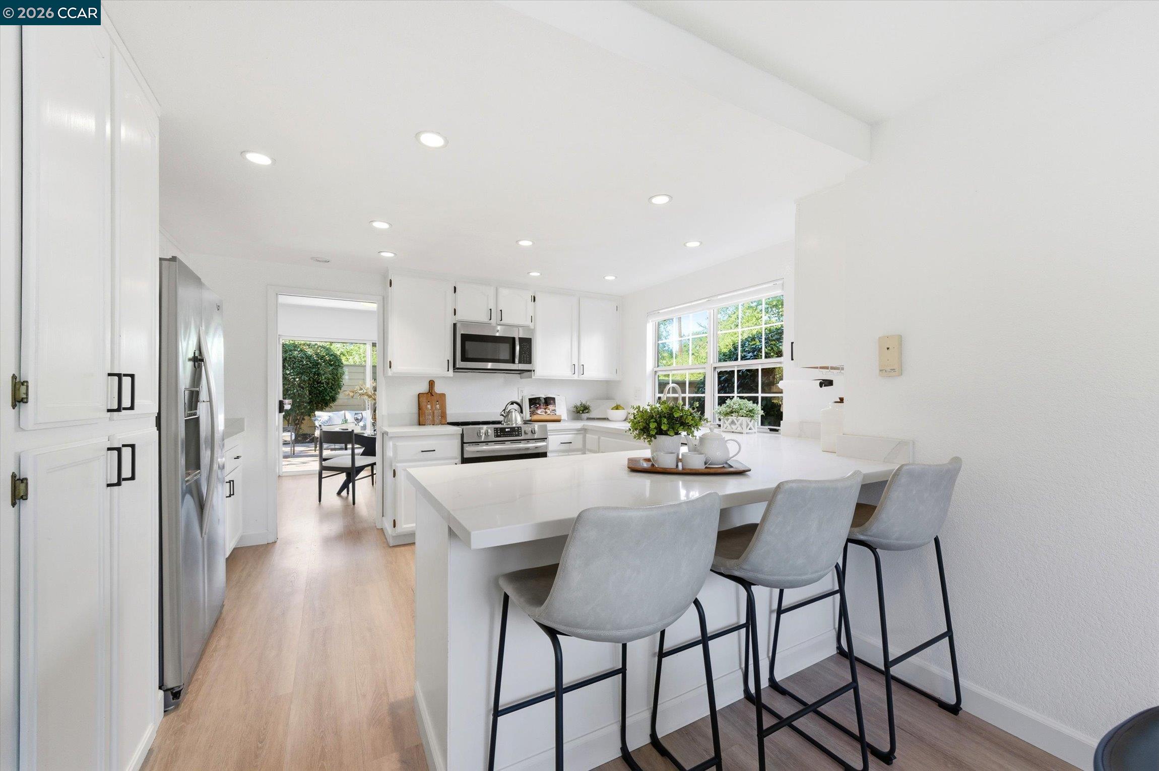 1905 Stratton Circle