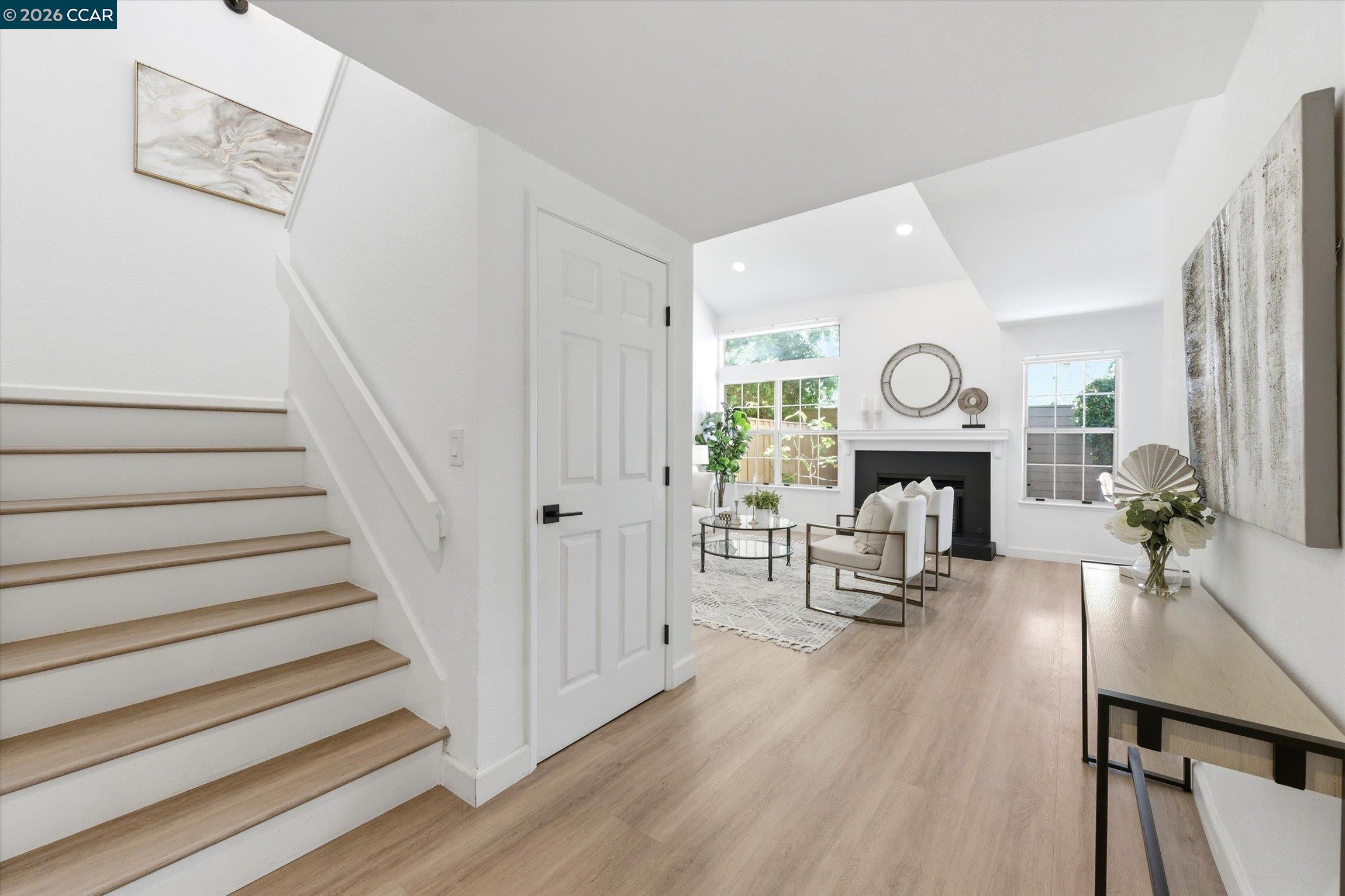 1905 Stratton Circle