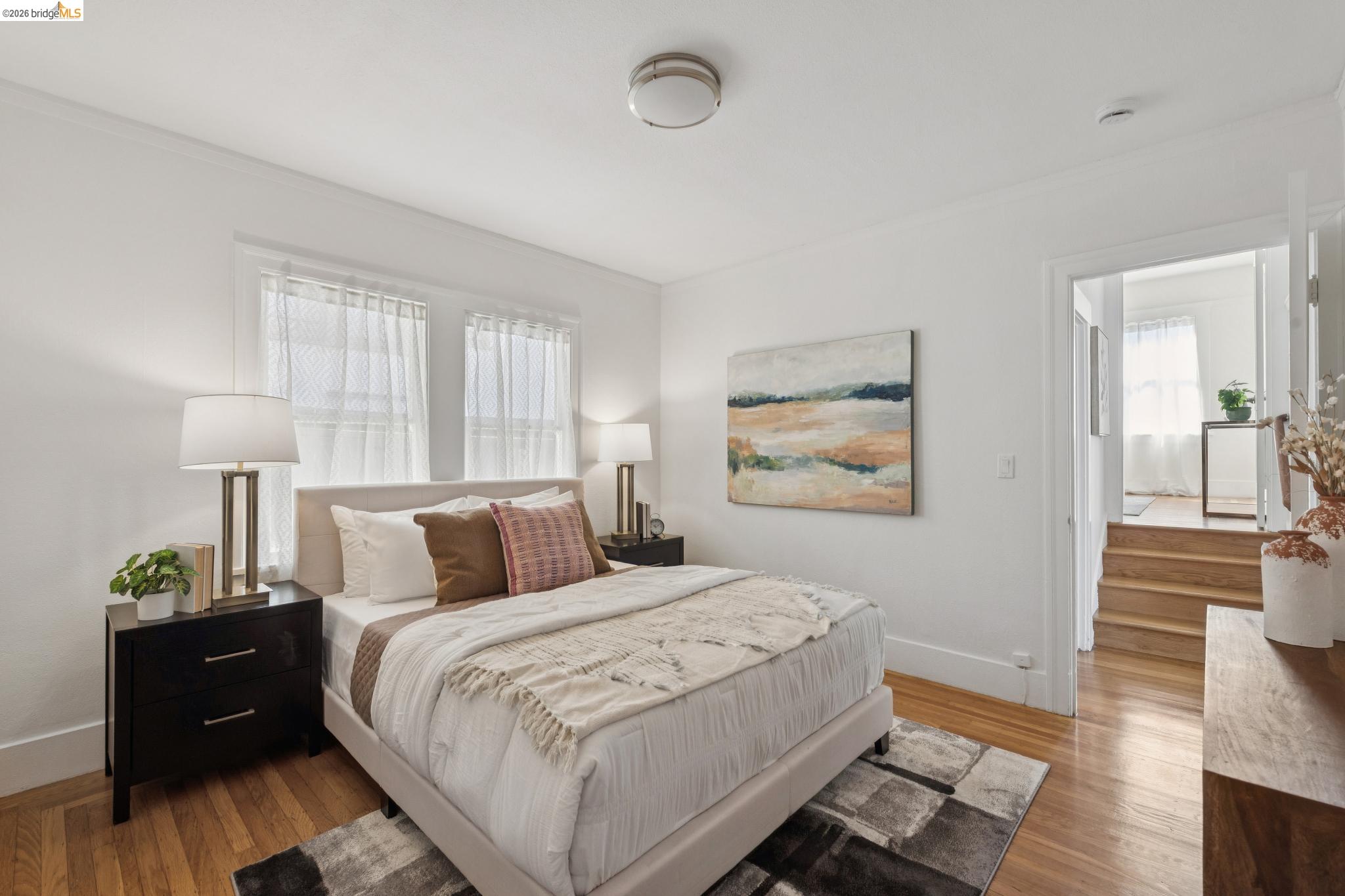 501 E 20th St