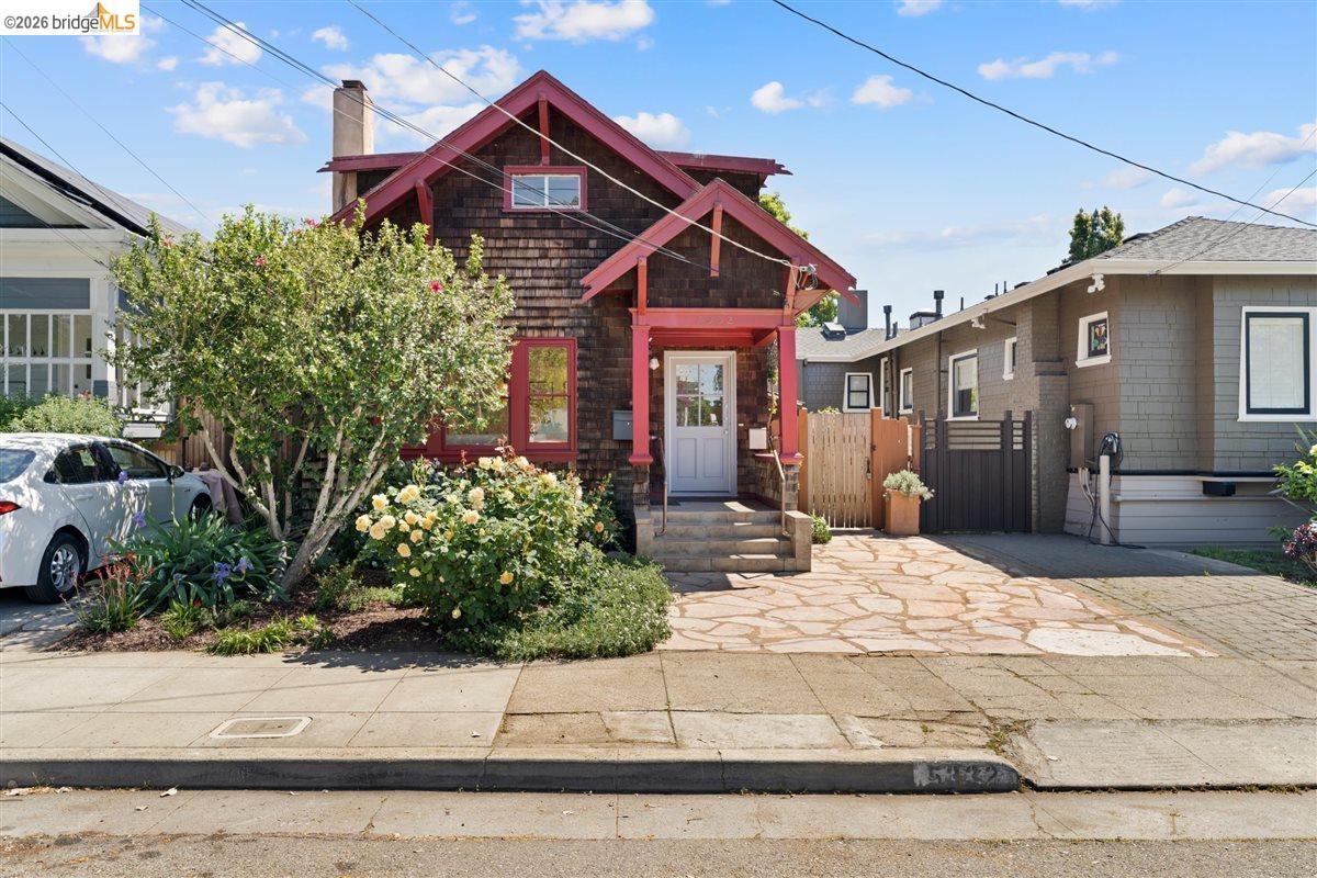 5332 Locksley Ave