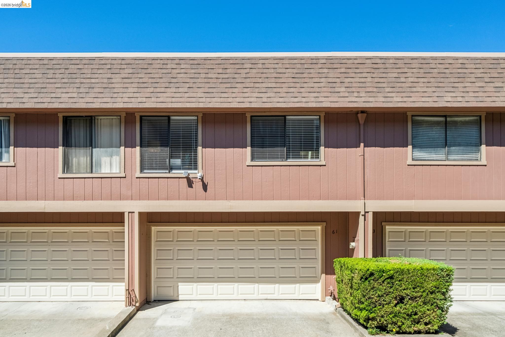 61 Parkview Ter