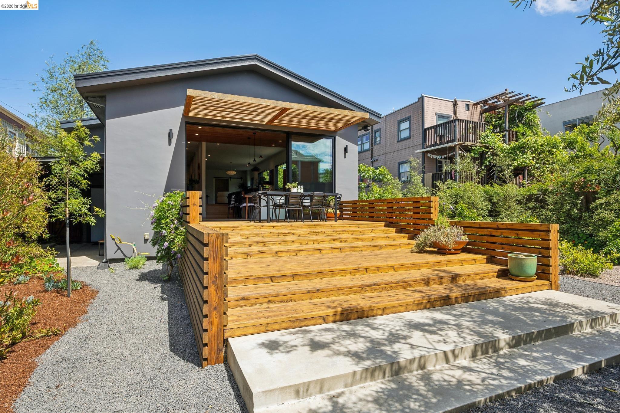 325 49Th St