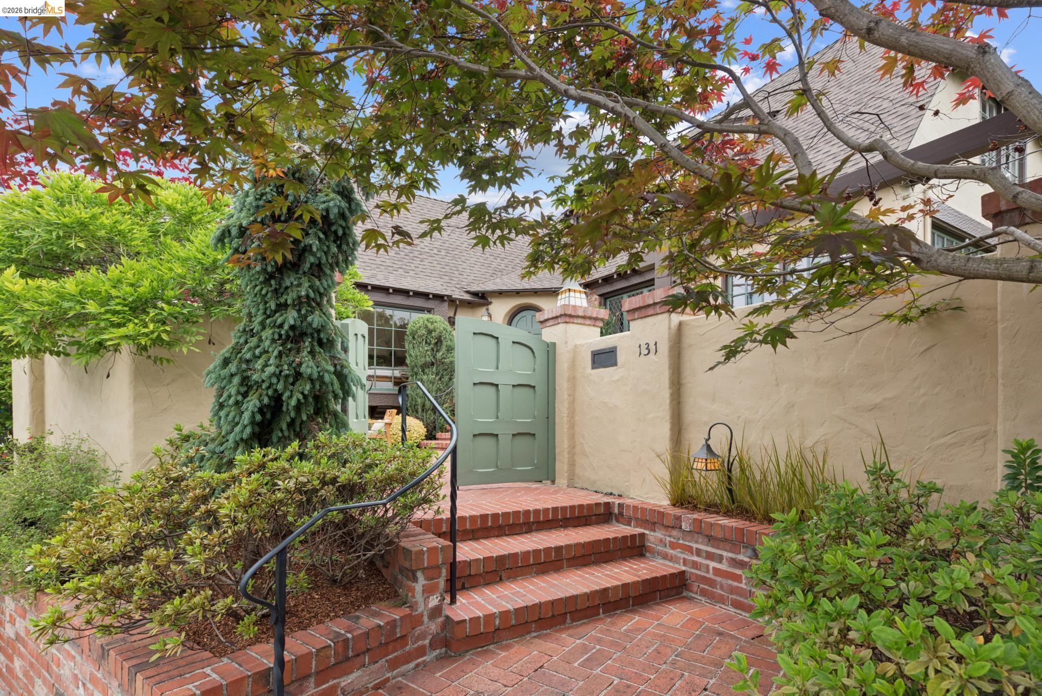 131 Montrose Rd