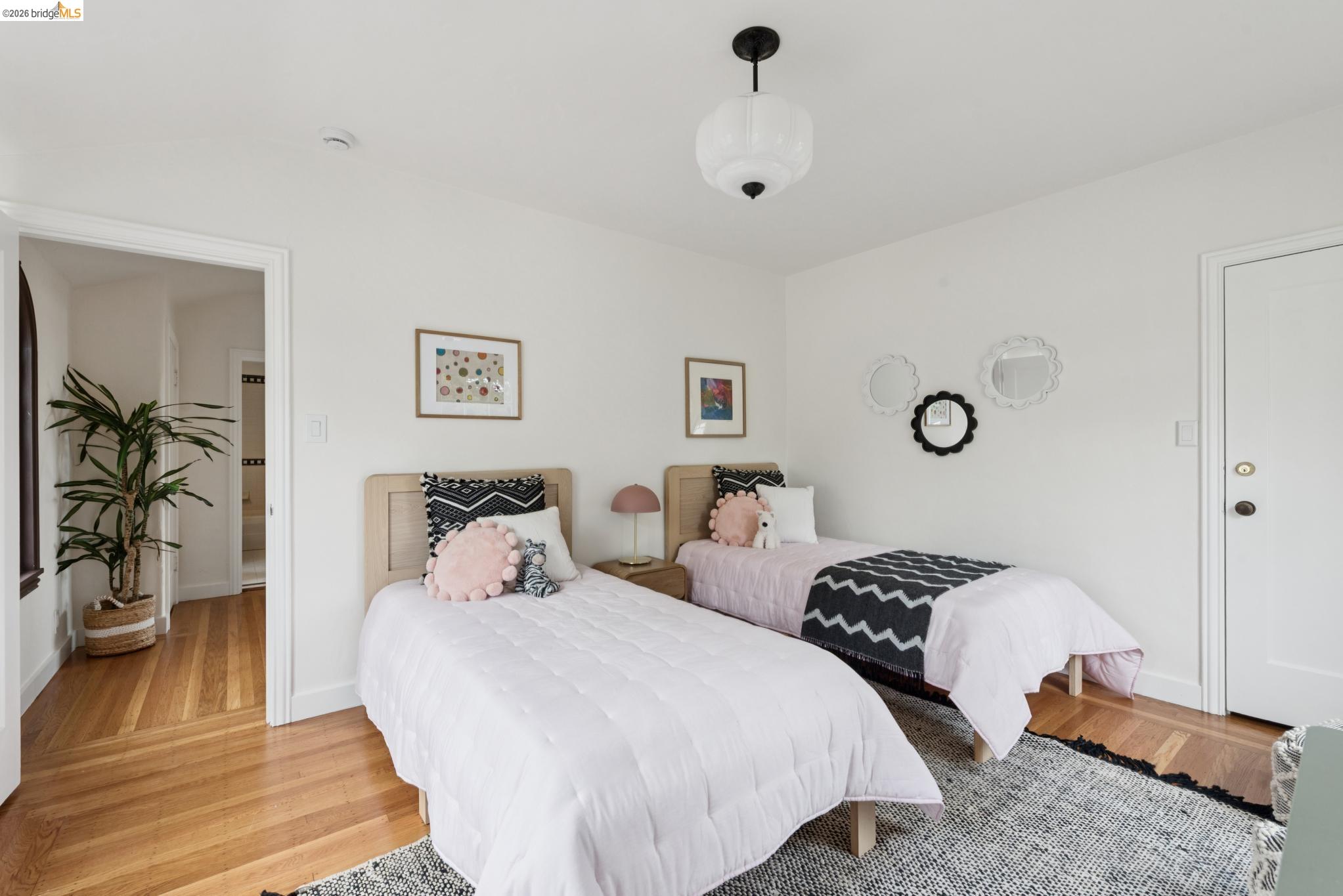 131 Montrose Rd