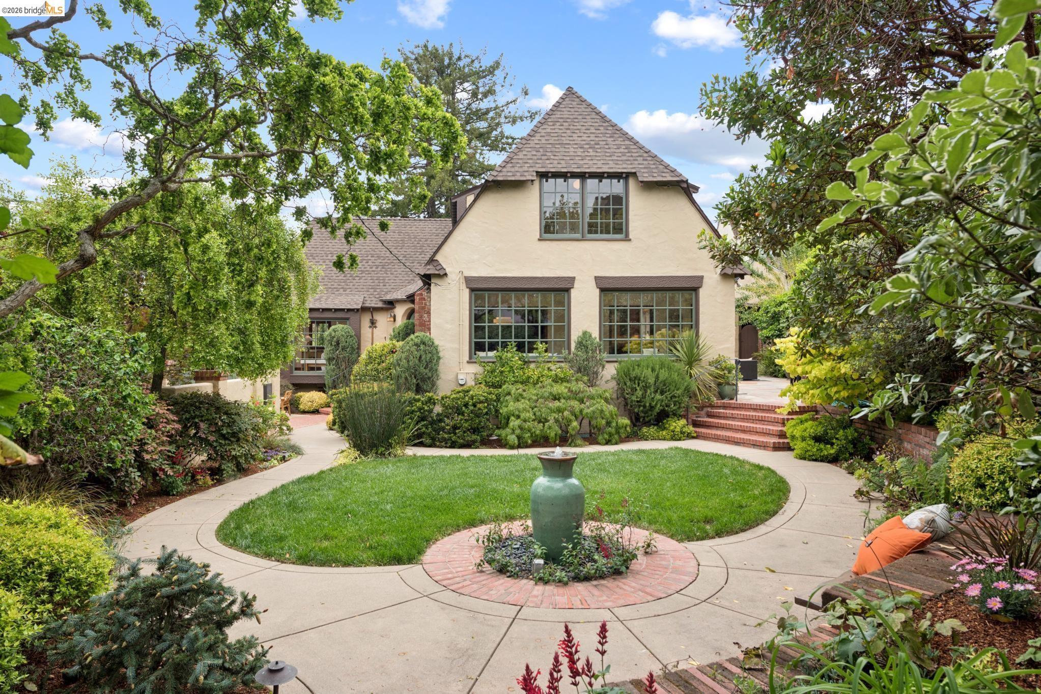 131 Montrose Rd