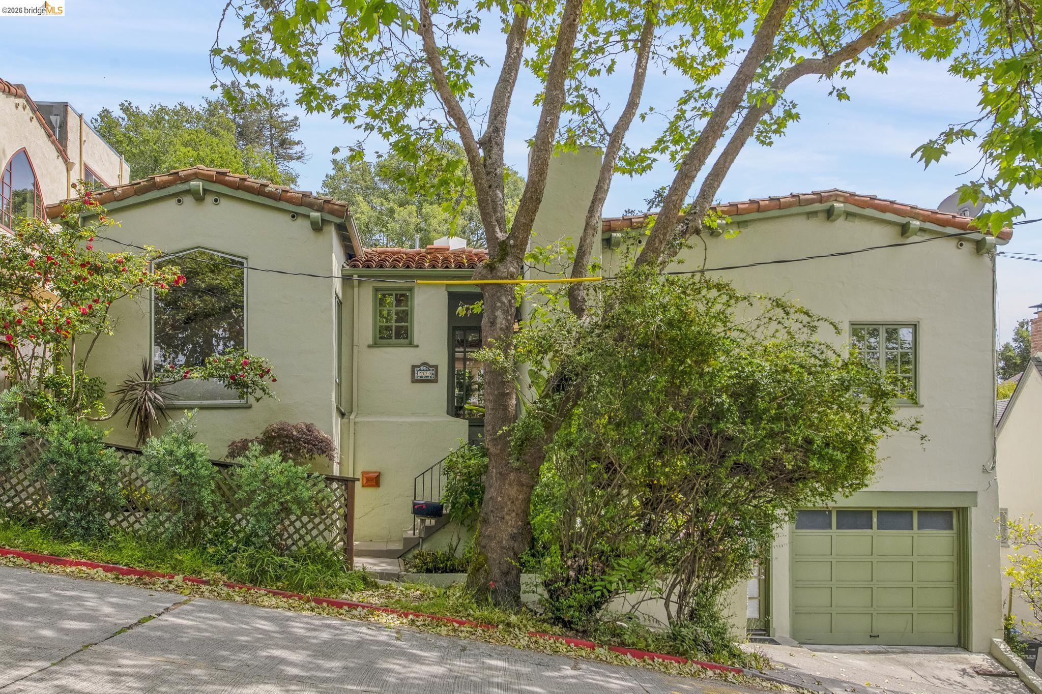 2370 Marin Ave