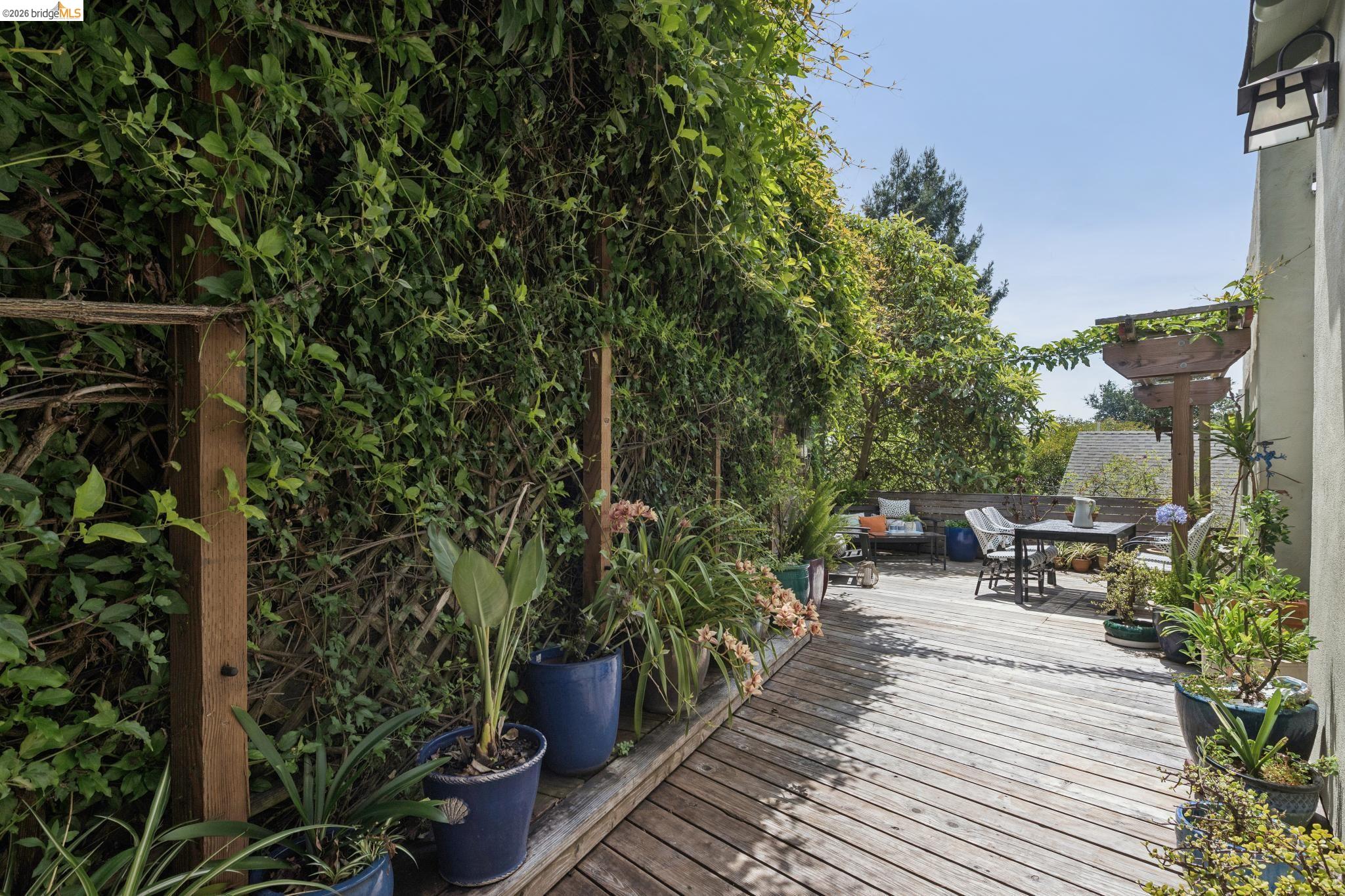 2370 Marin Ave