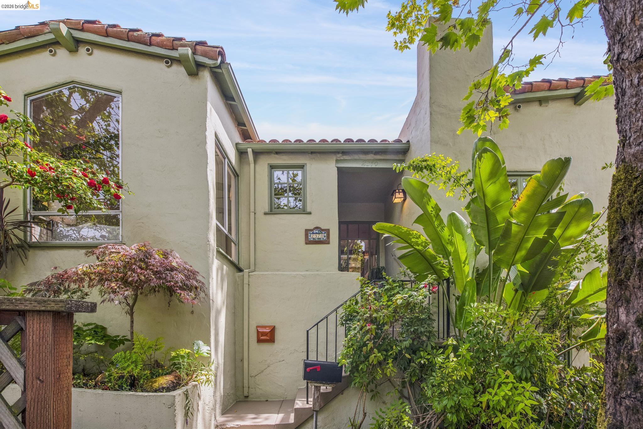 2370 Marin Ave