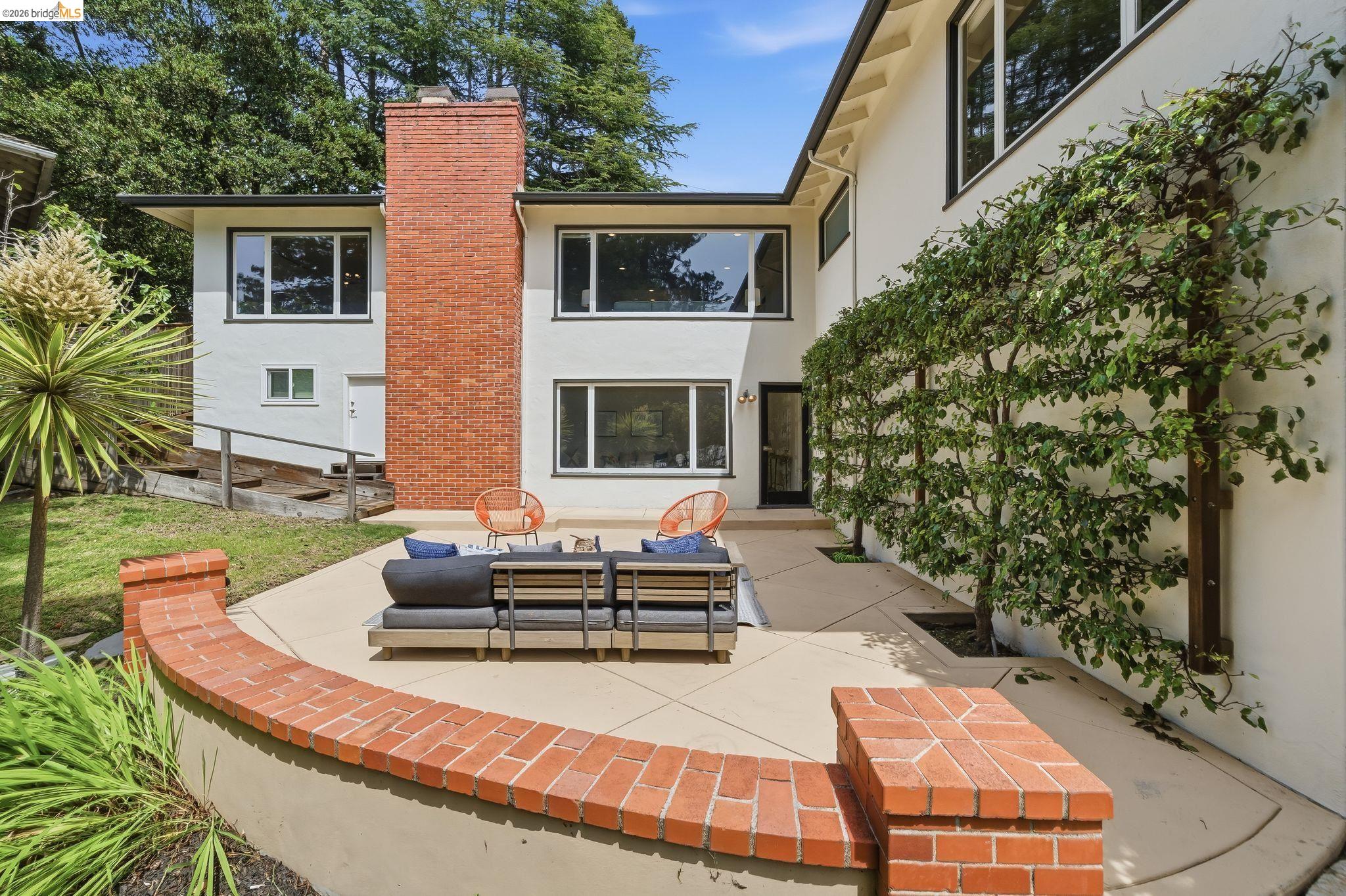 64 Highgate Rd