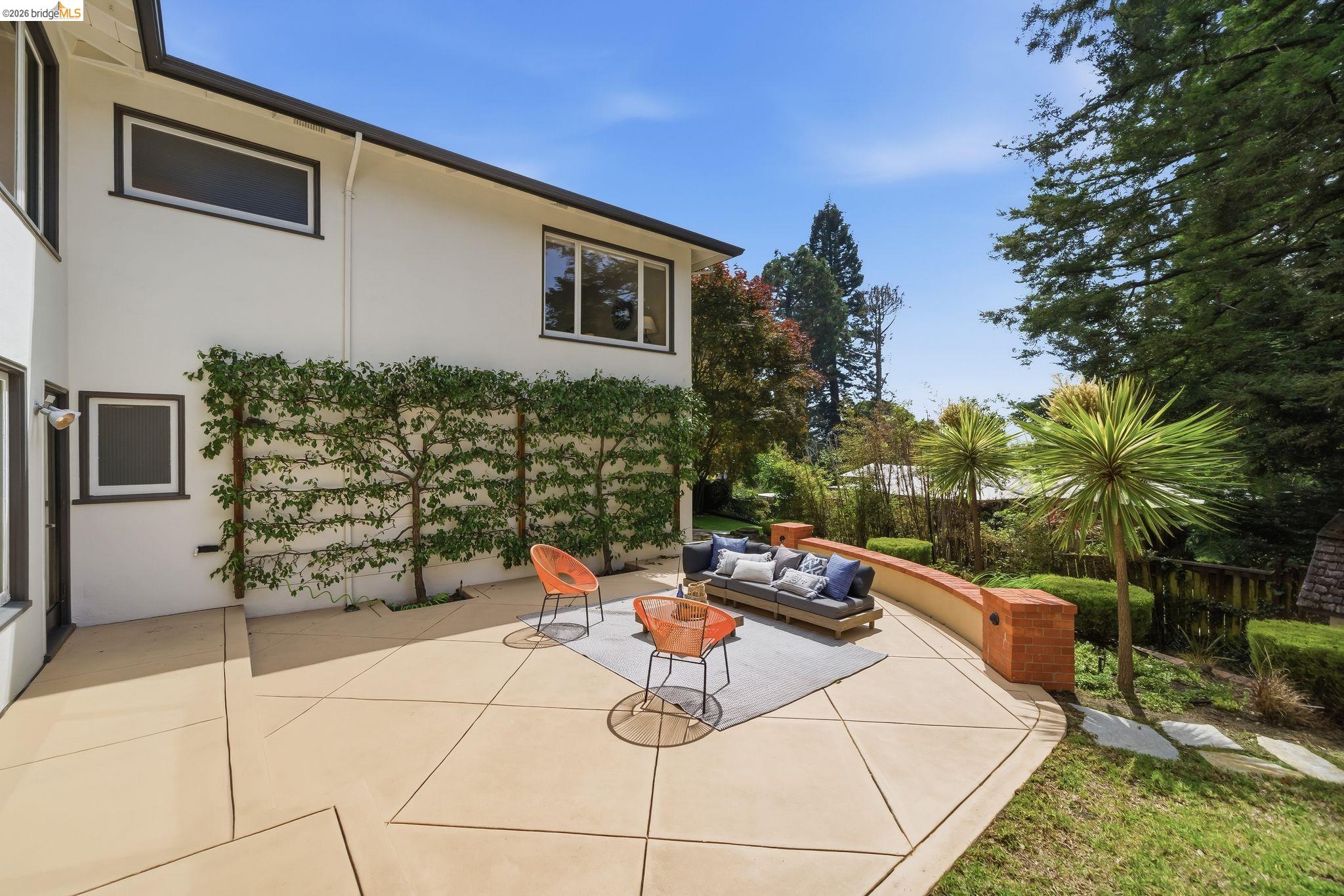 64 Highgate Rd