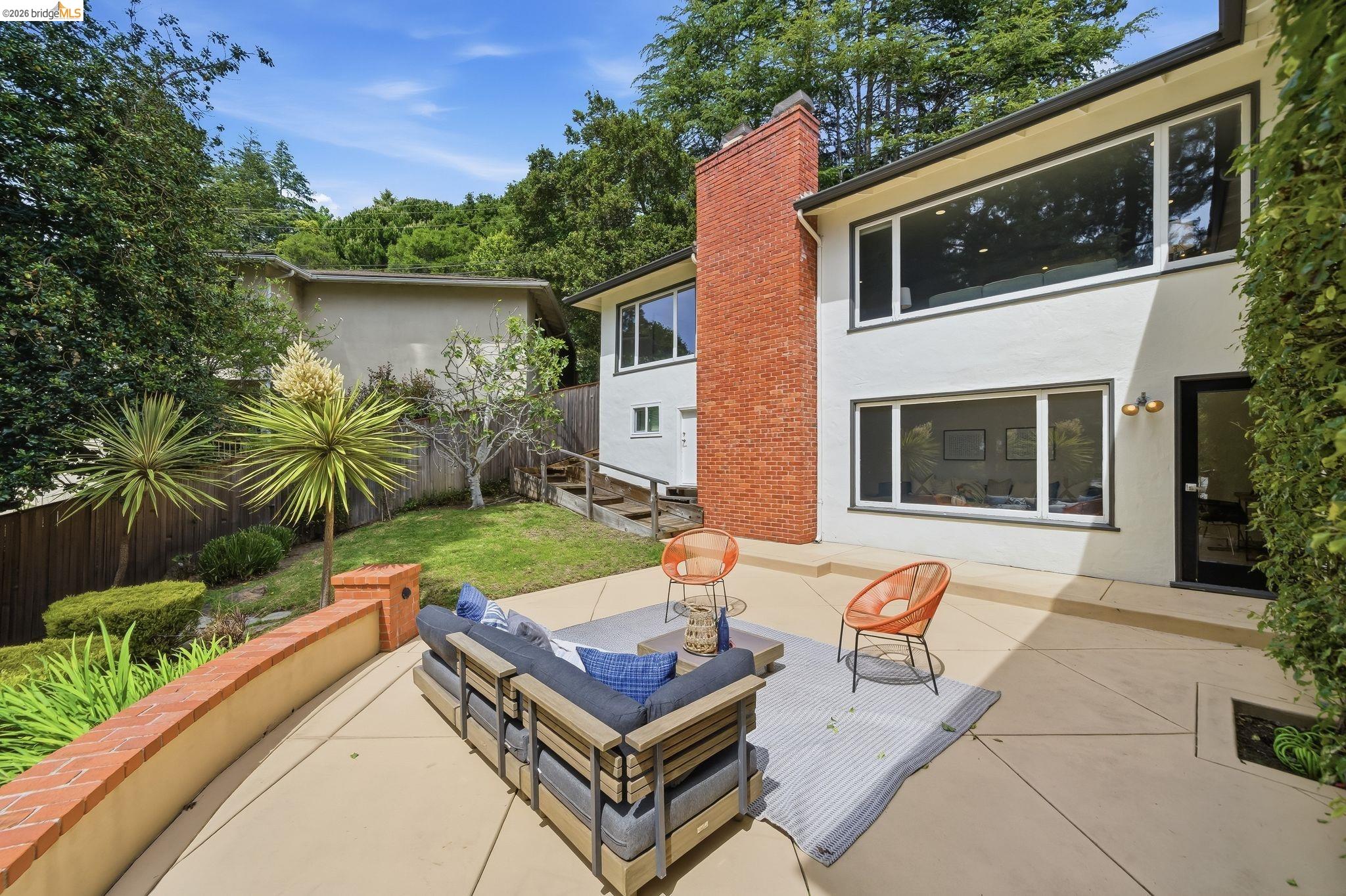 64 Highgate Rd