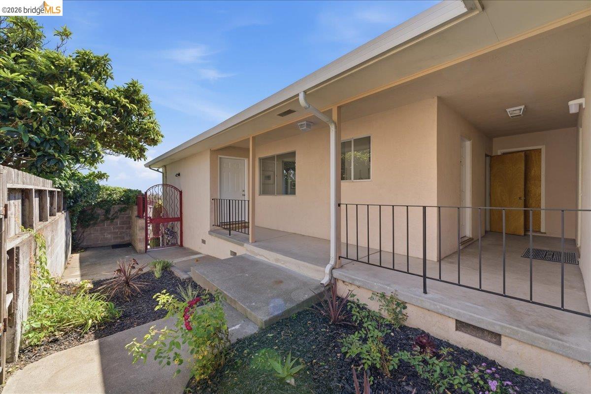 1806-1808 Key Blvd
