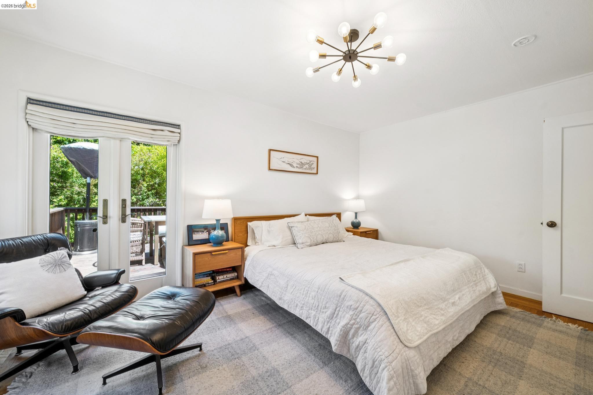 200 Fairlawn Dr