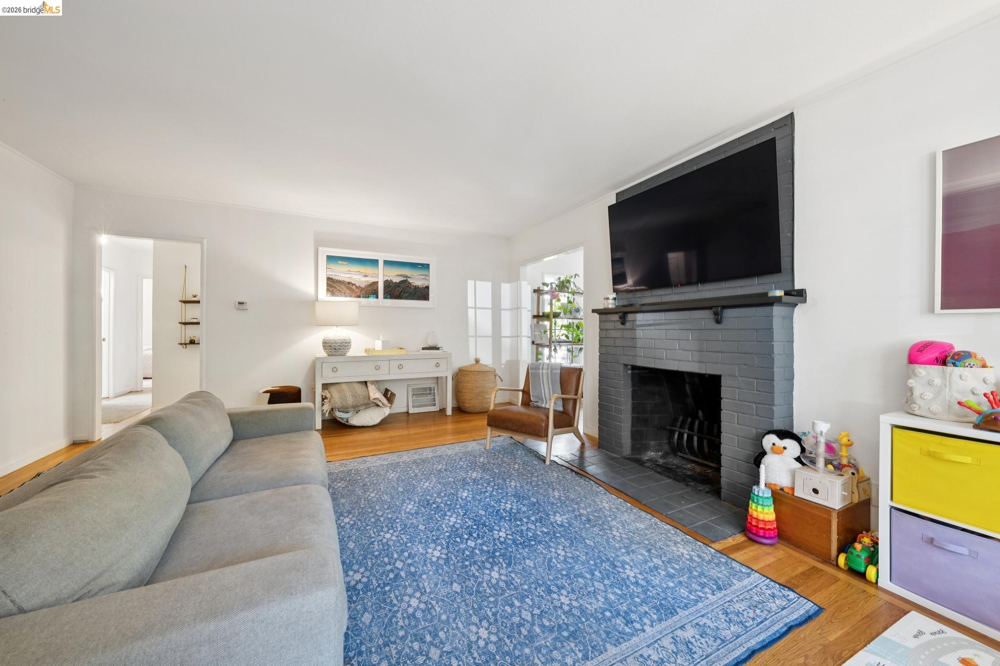 200 Fairlawn Dr