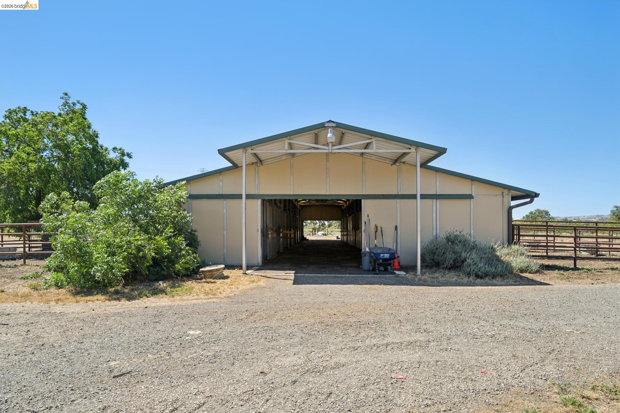 30900 The Horseshoe