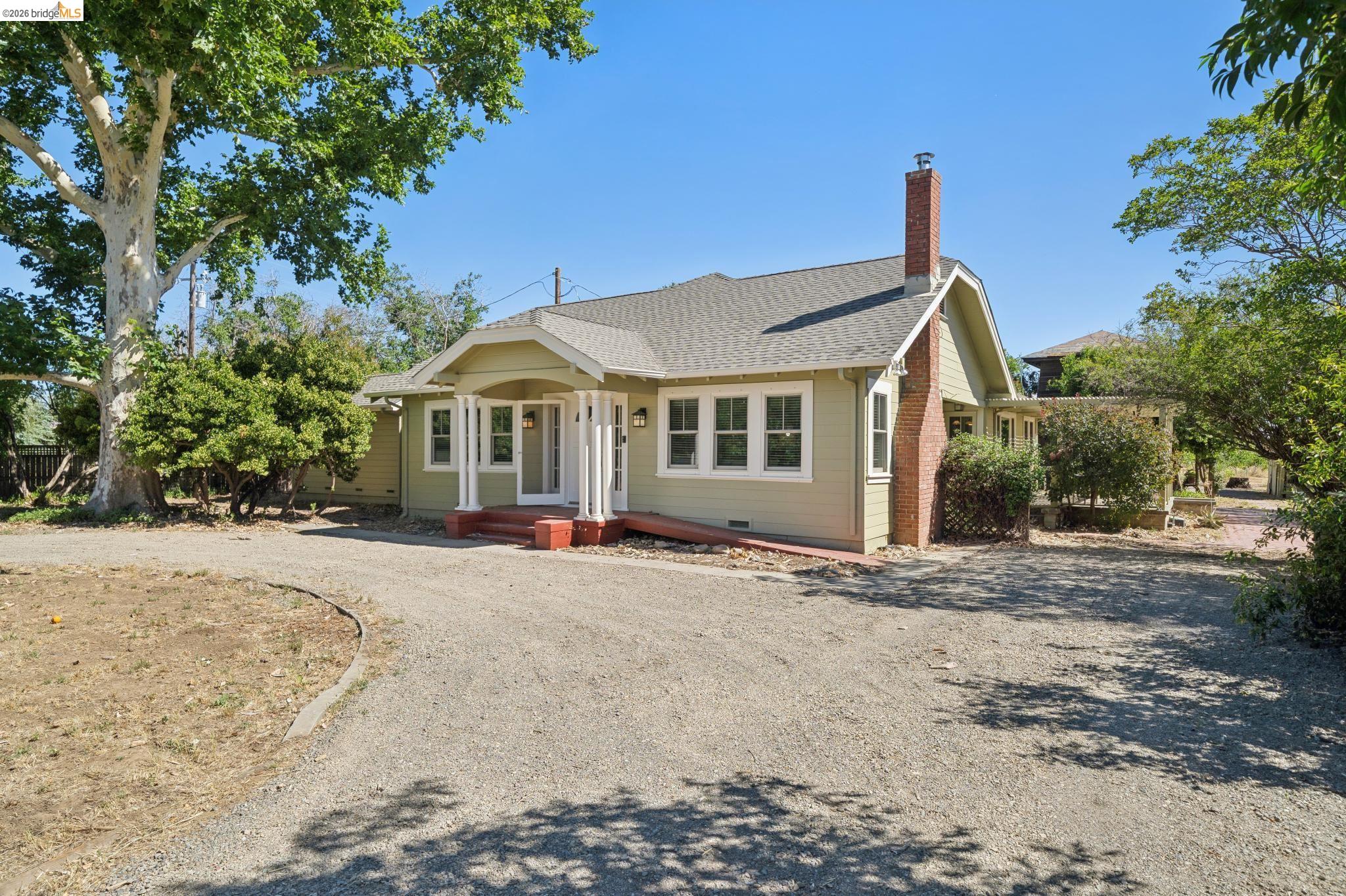 30900 The Horseshoe