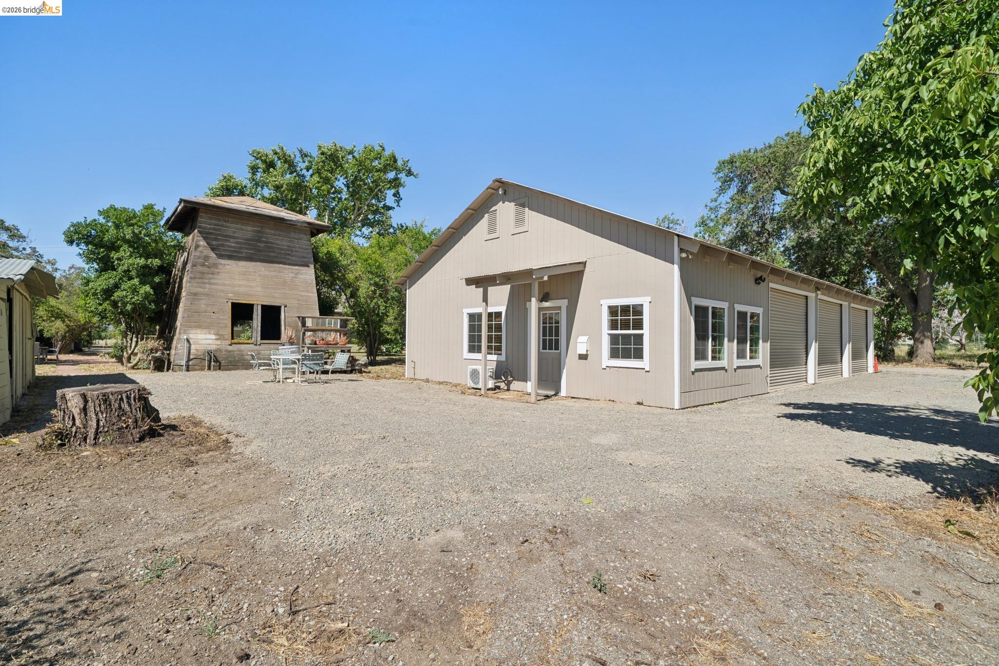 30900 The Horseshoe