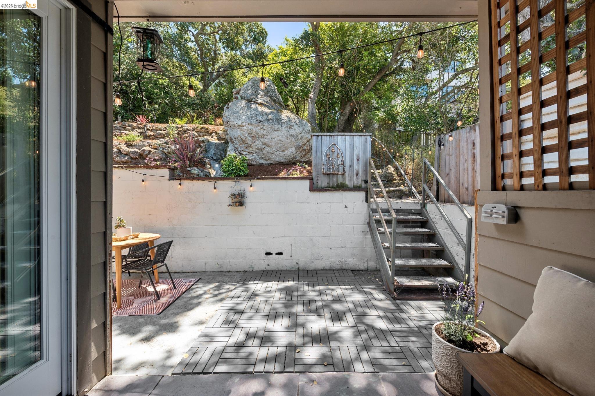 515 Vincente Ave