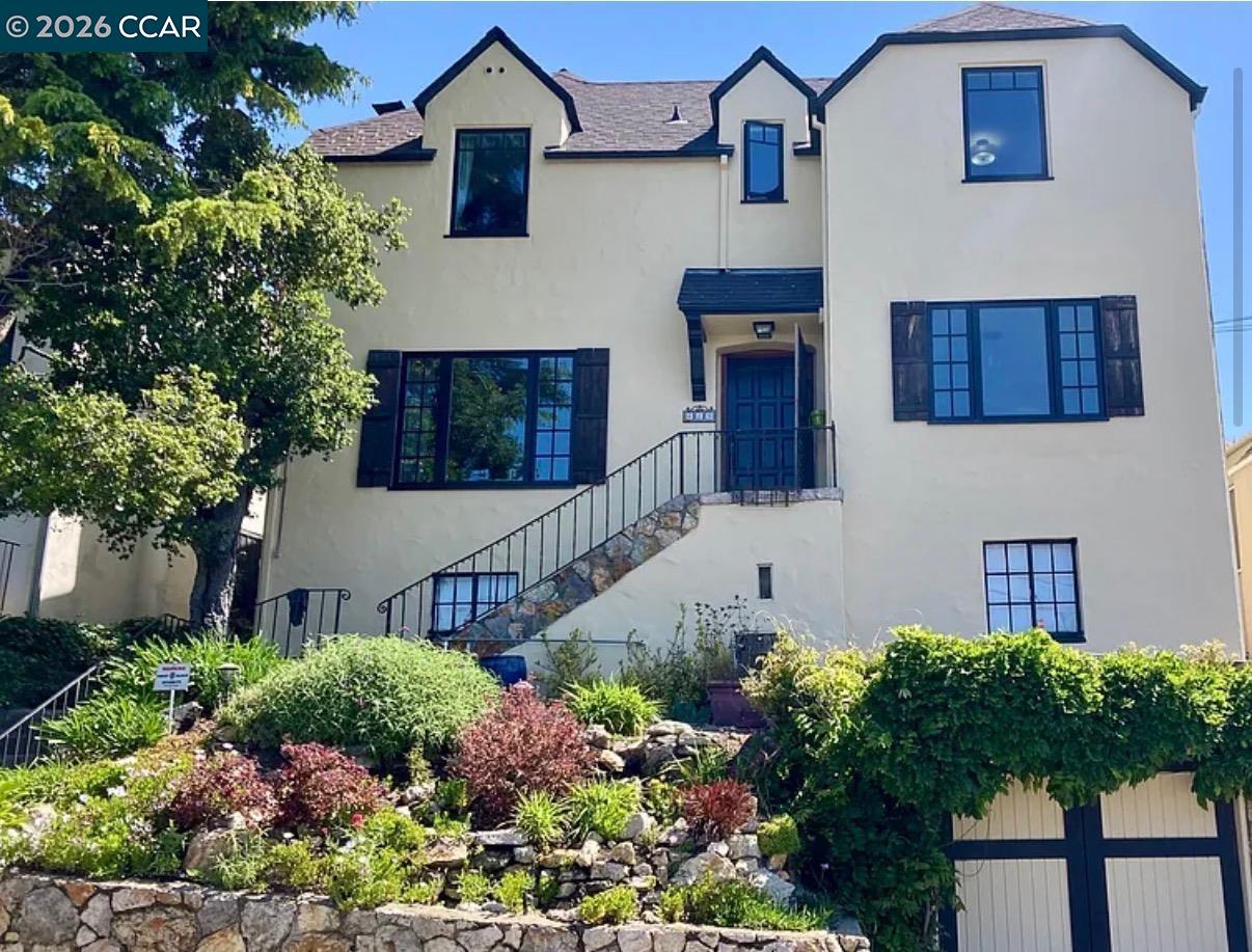 629 Santa Rosa Ave