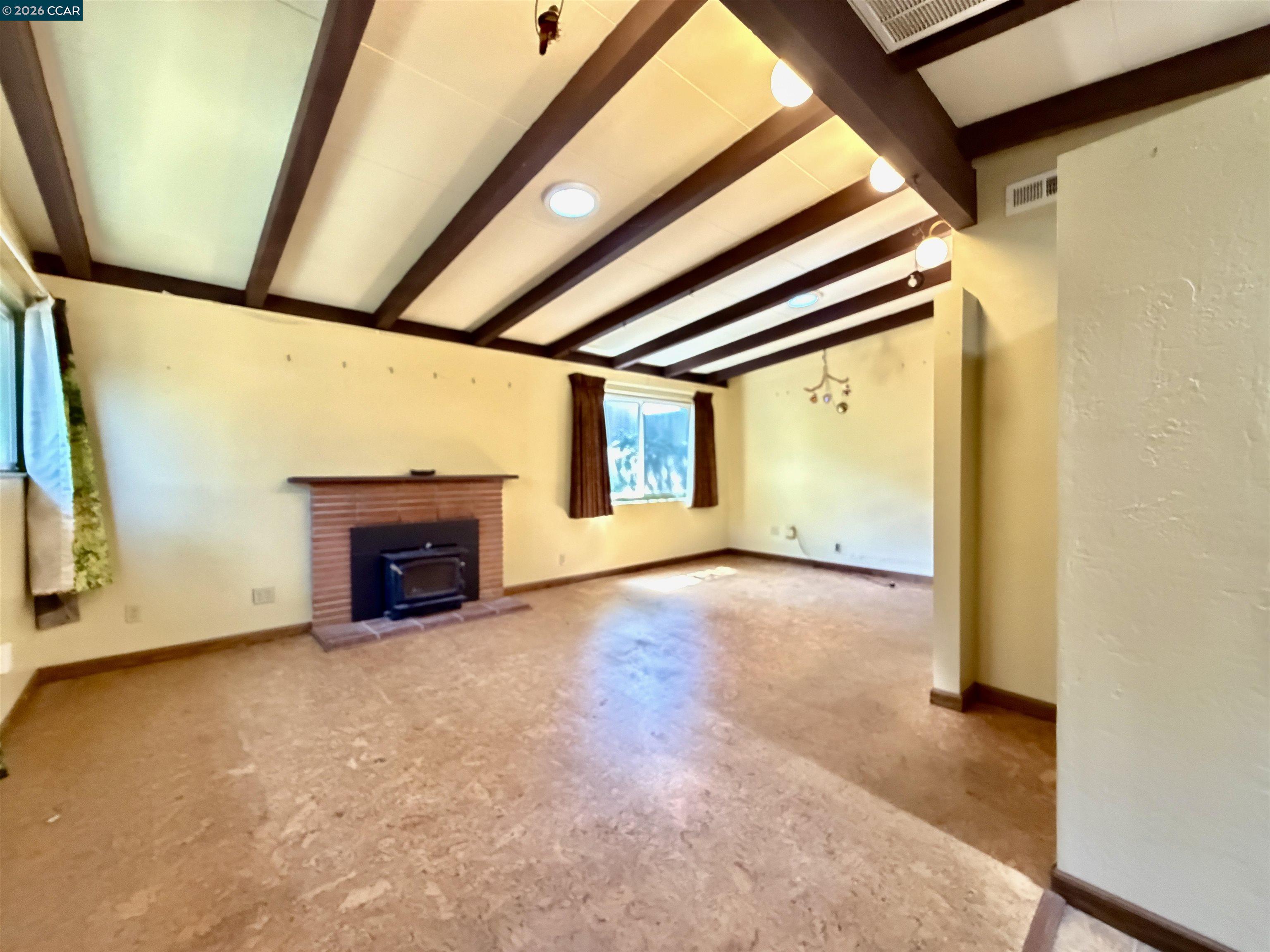 4072 Saint James Dr