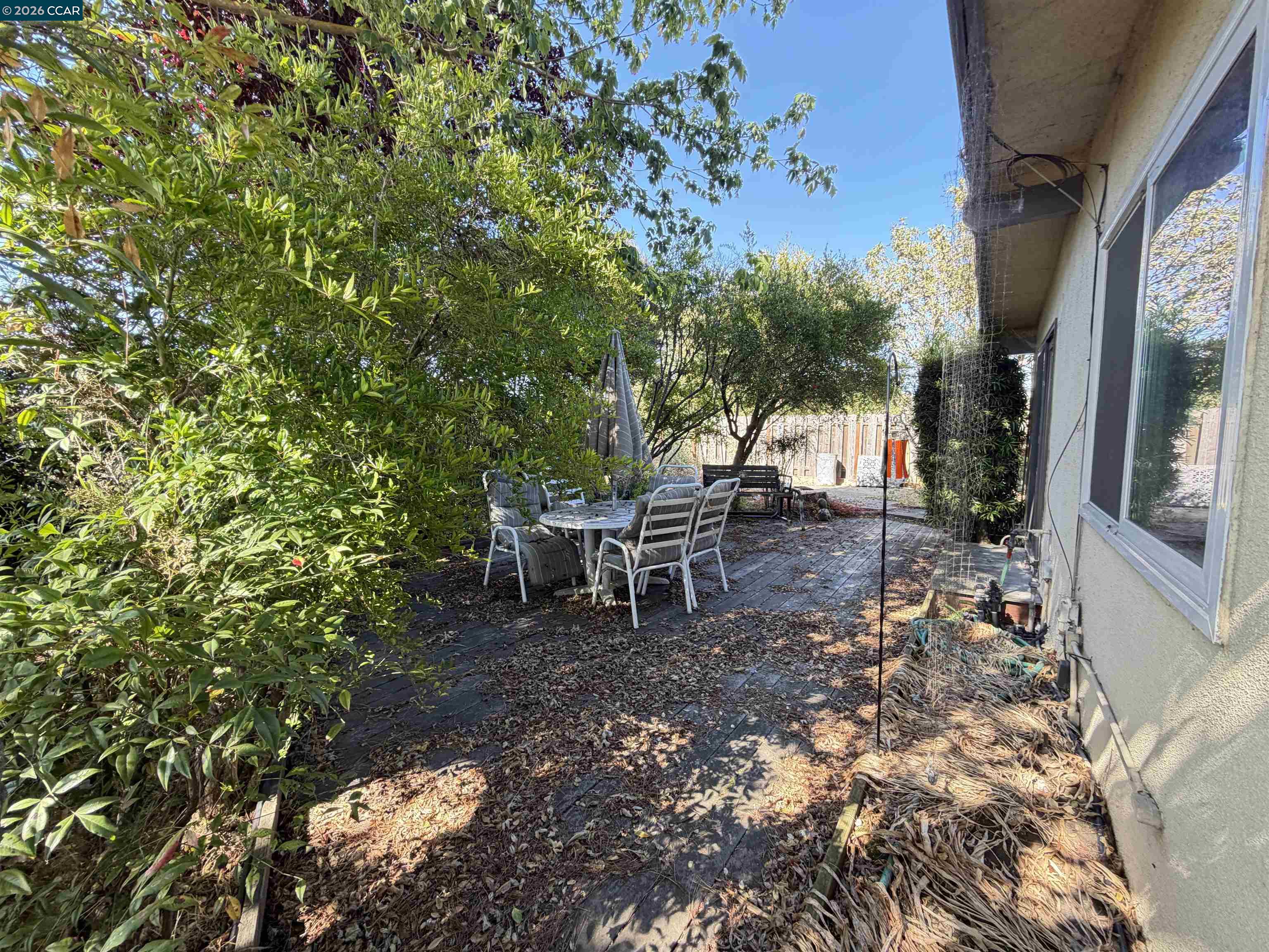 4072 Saint James Dr