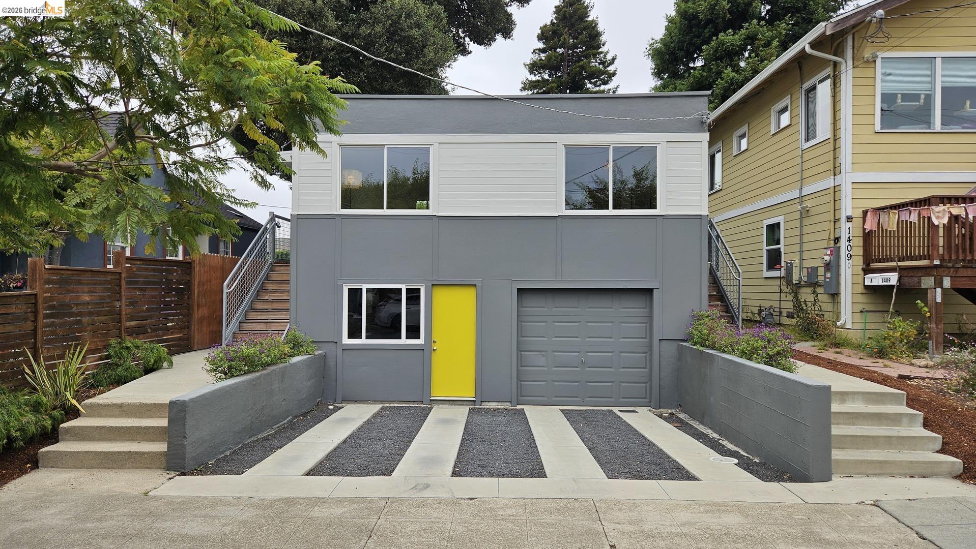 1407 Channing WAY