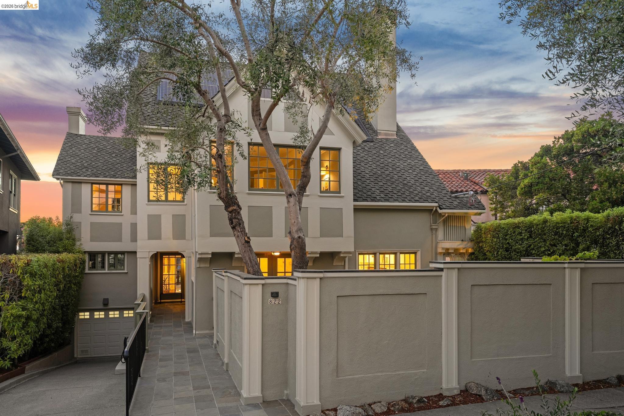 822 Mendocino Ave