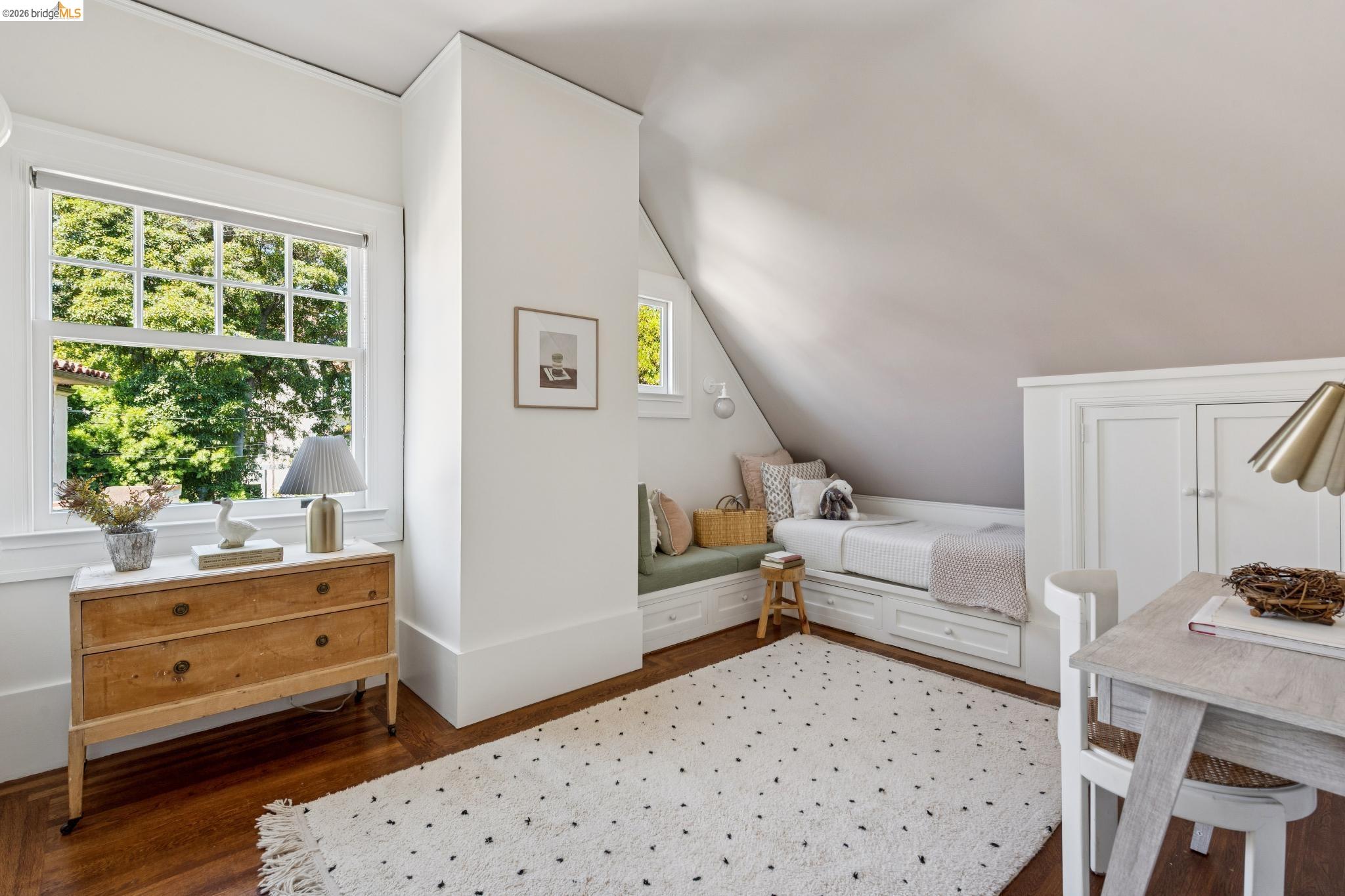 822 Mendocino Ave