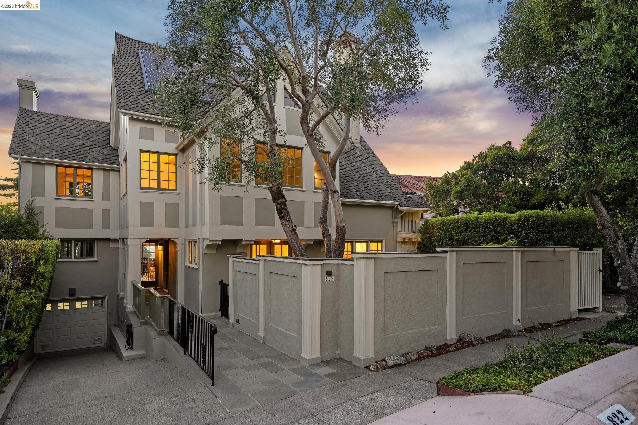 822 Mendocino Ave